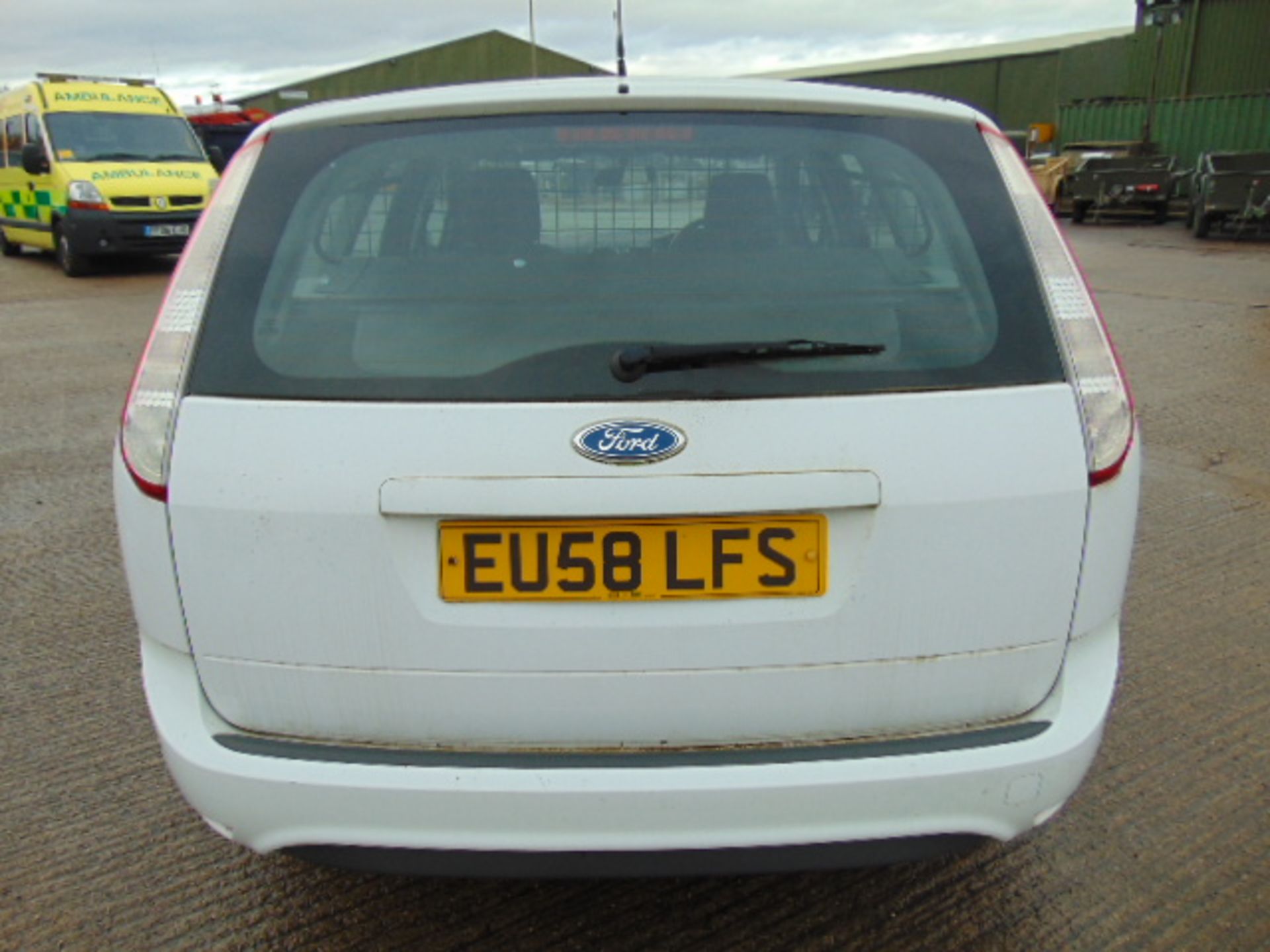 Ford Focus 1.8 Style Turbo Diesel Estate - Image 7 of 18