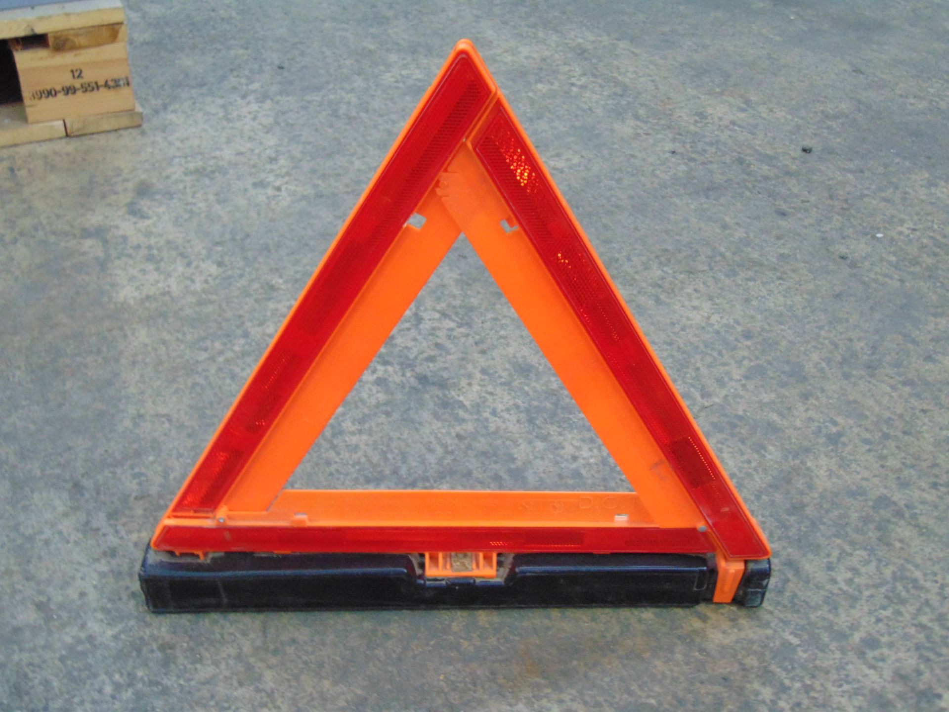 8 X Hazard Warning Triangles - Bild 2 aus 3