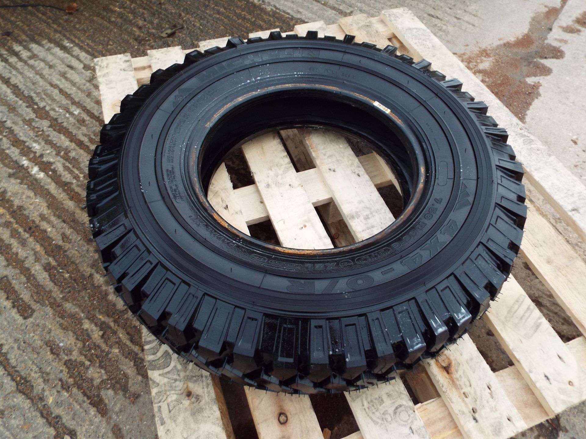 Michelin 7.50 R16 XZL Tyre