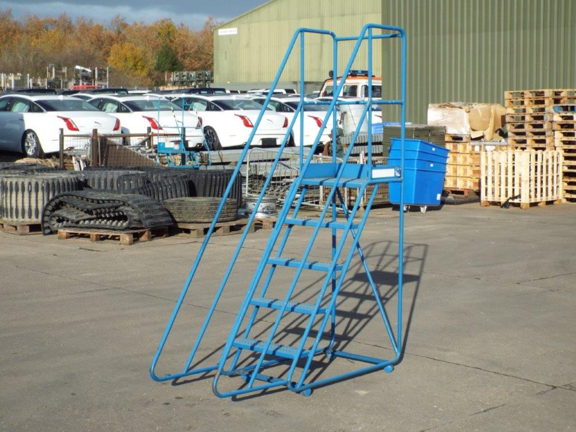 5-Step mobile Warehouse Ladder