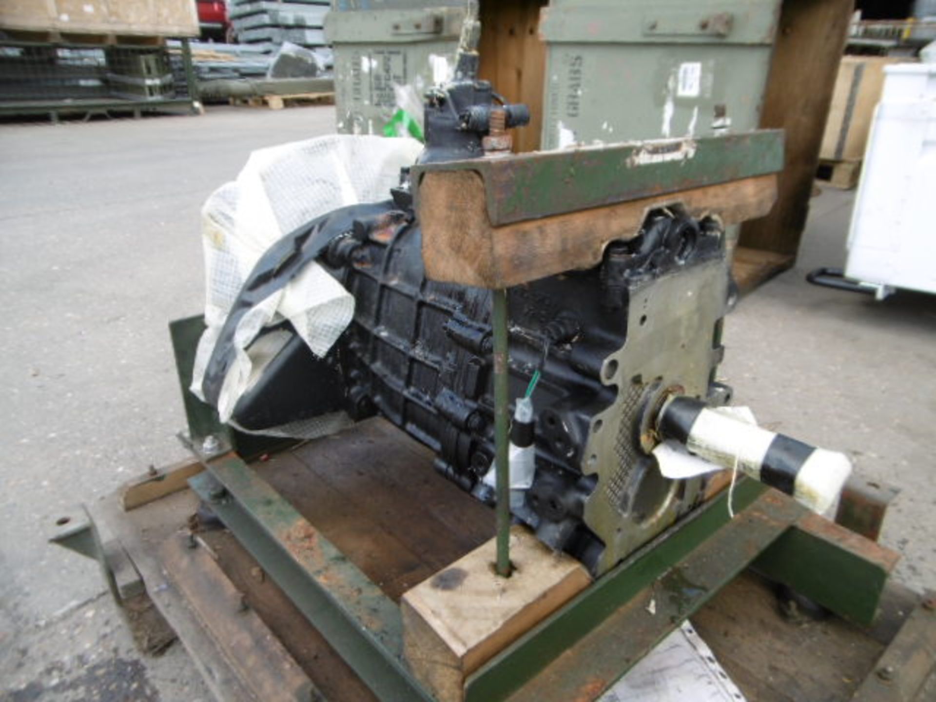 A1 Reconditioned Land Rover LT77 Gearbox - Image 2 of 8