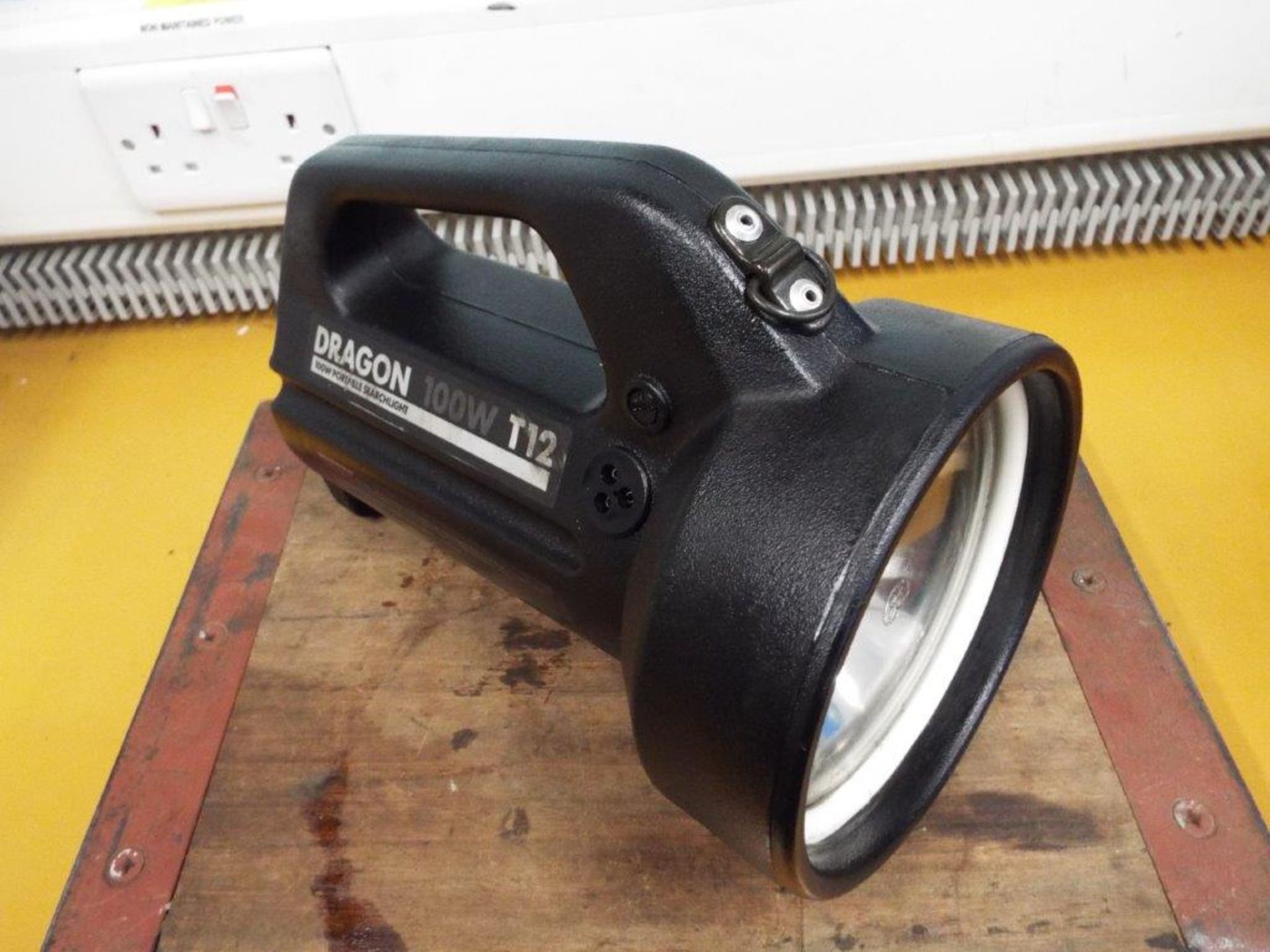 Dragon T12 12V Portable Searchlight