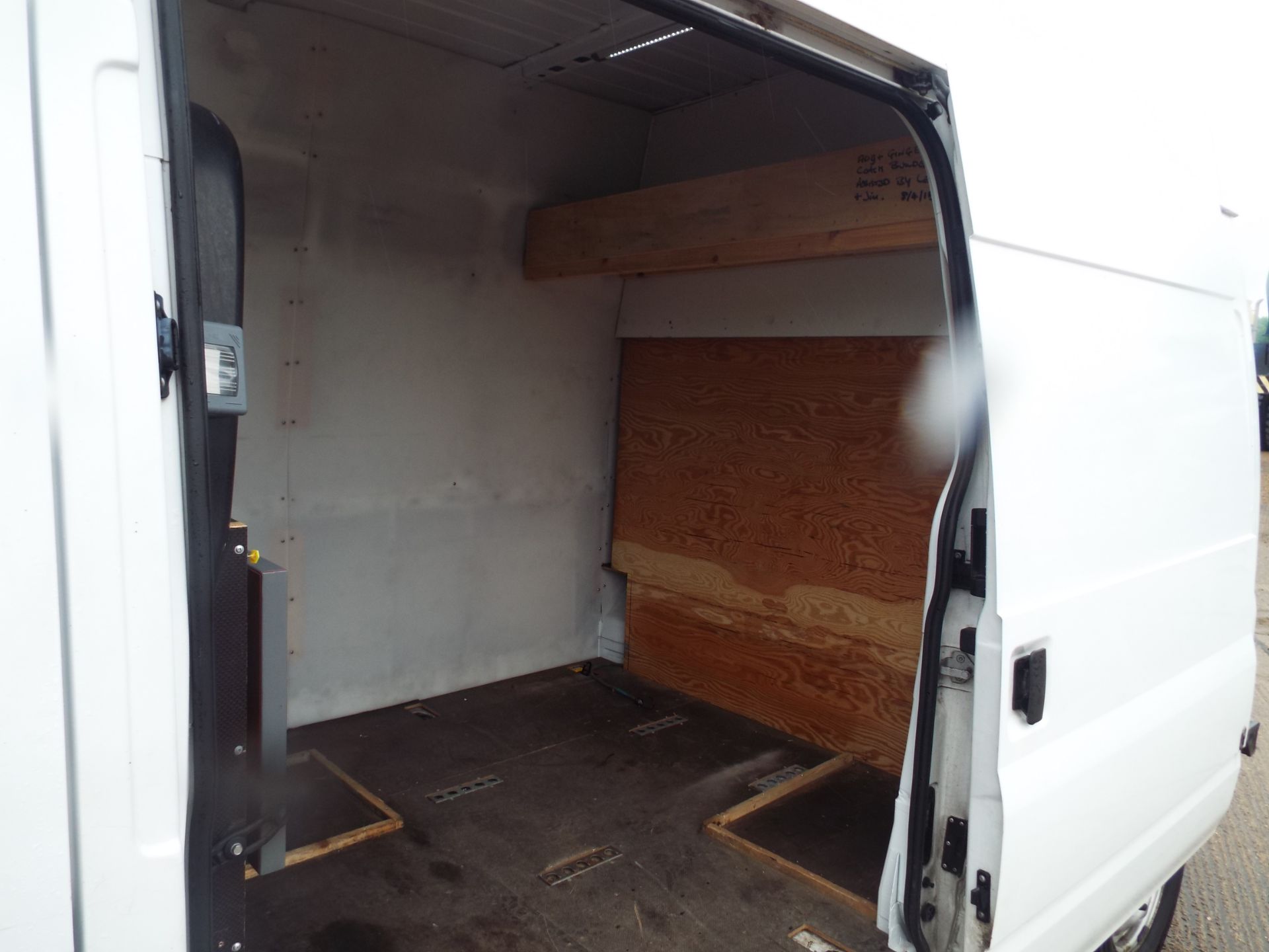 Ford Transit 110 T330 High Roof Panel Van - Image 12 of 22