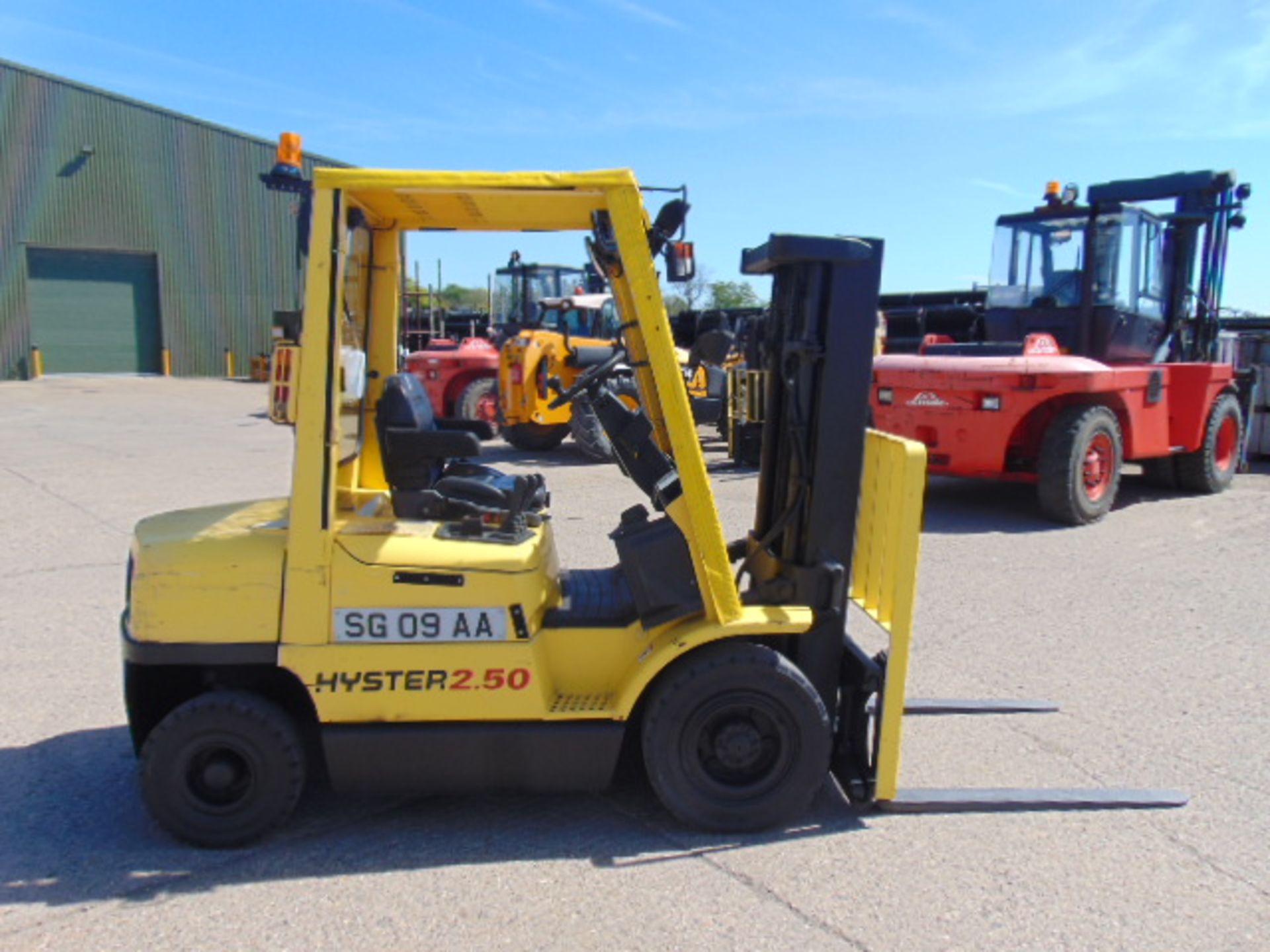 Hyster 2.50 Class C, Zone 2 Protected Diesel Forklift ONLY 763.4 hours!! - Image 9 of 29