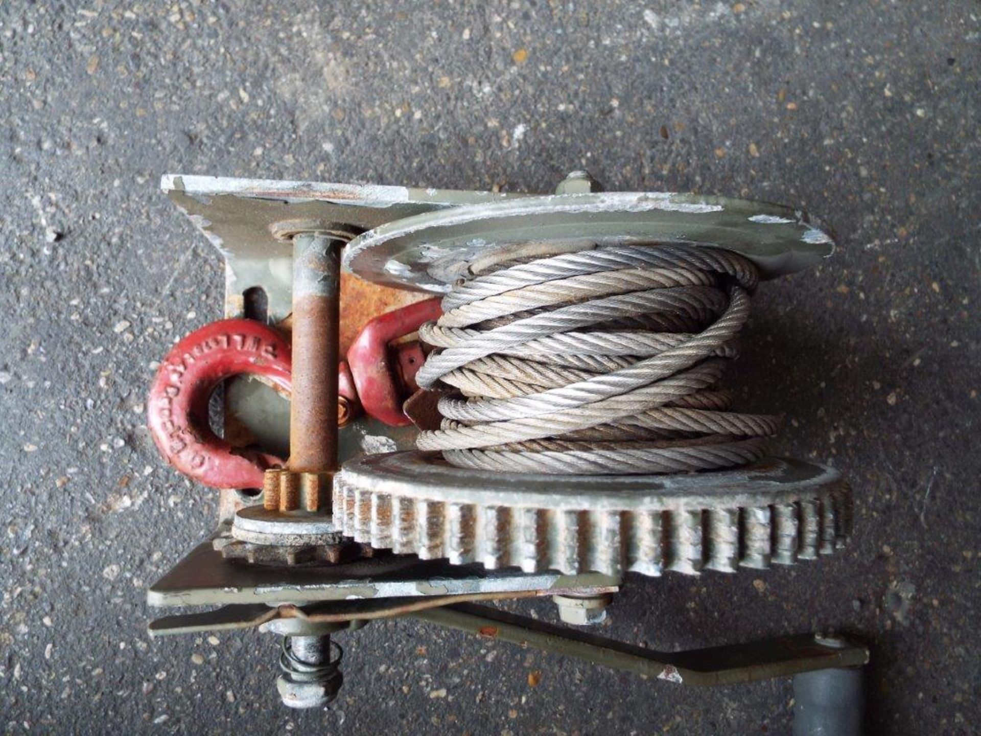 Hand Winch with Wire Winch Rope - Image 3 of 6