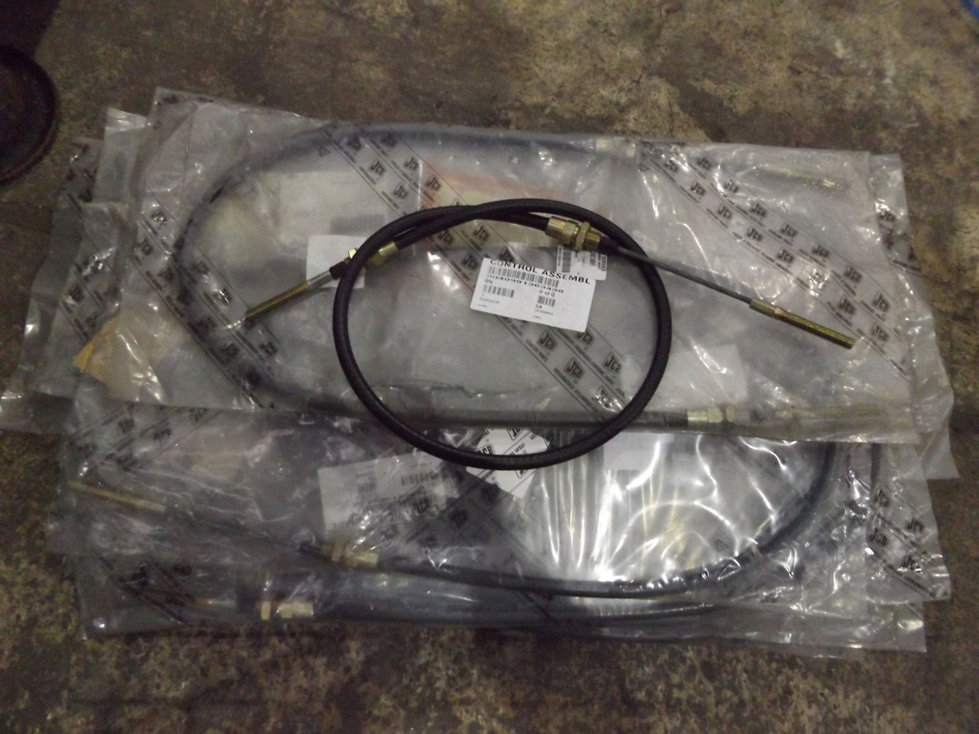 14 x JCB Push Pull Control Cable Assys P/No 235/30308