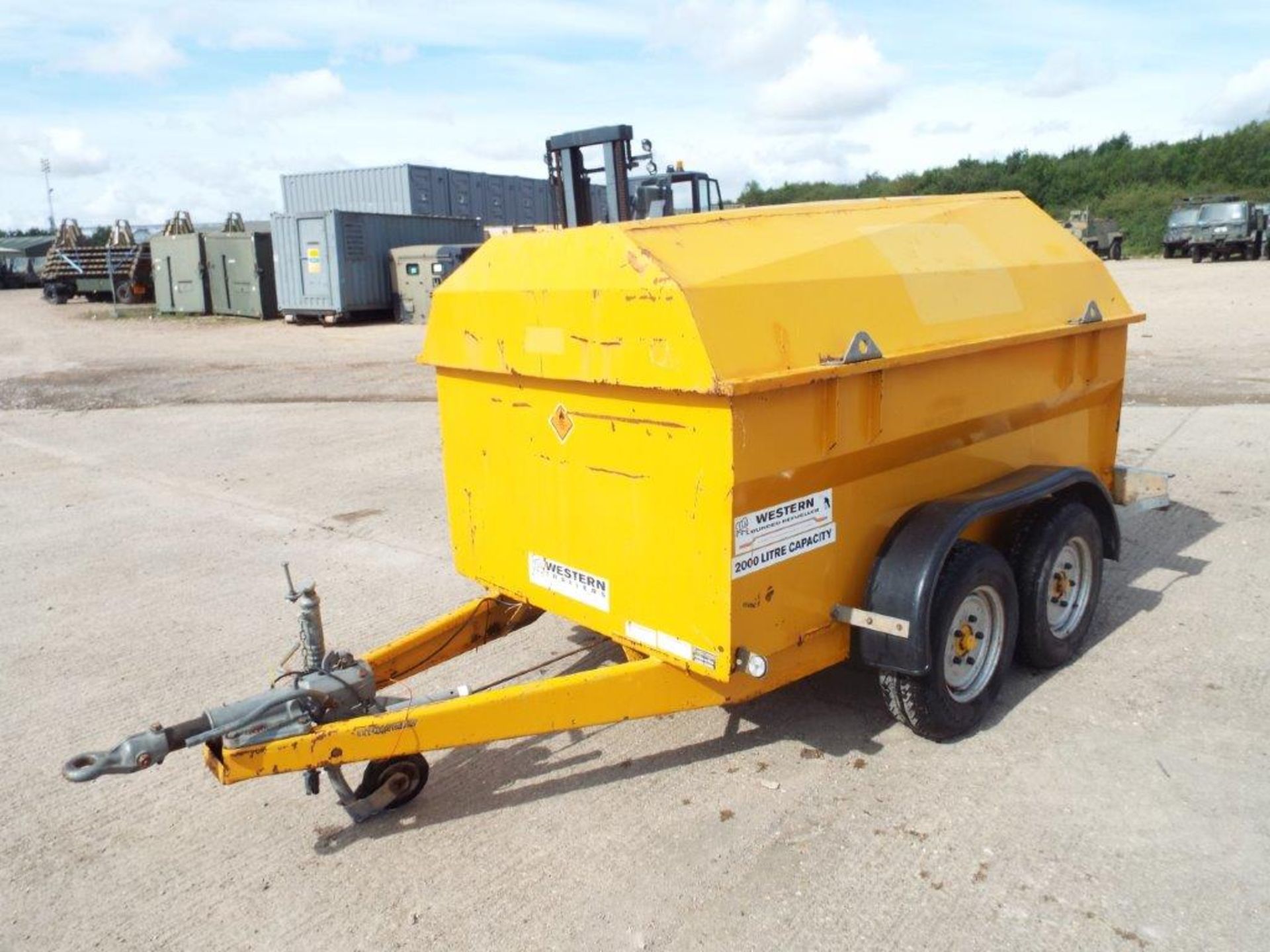 Western Trailers 2000L Twin Axle Bunded Refueller Trailer - Image 3 of 15