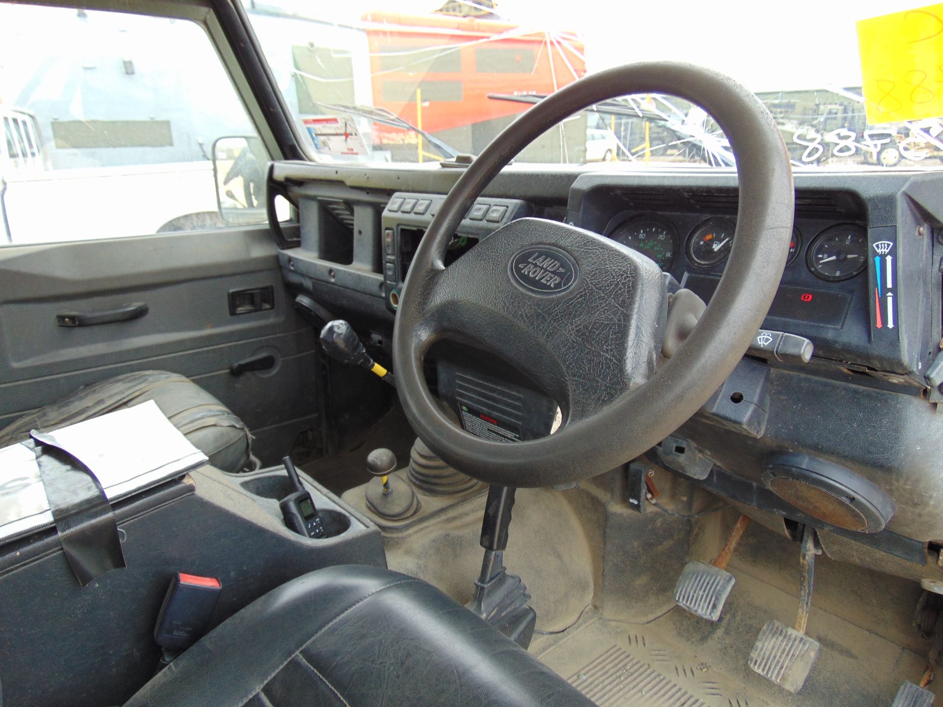 Land Rover Defender 130 TD5 Double Cab Pick Up - Image 9 of 18