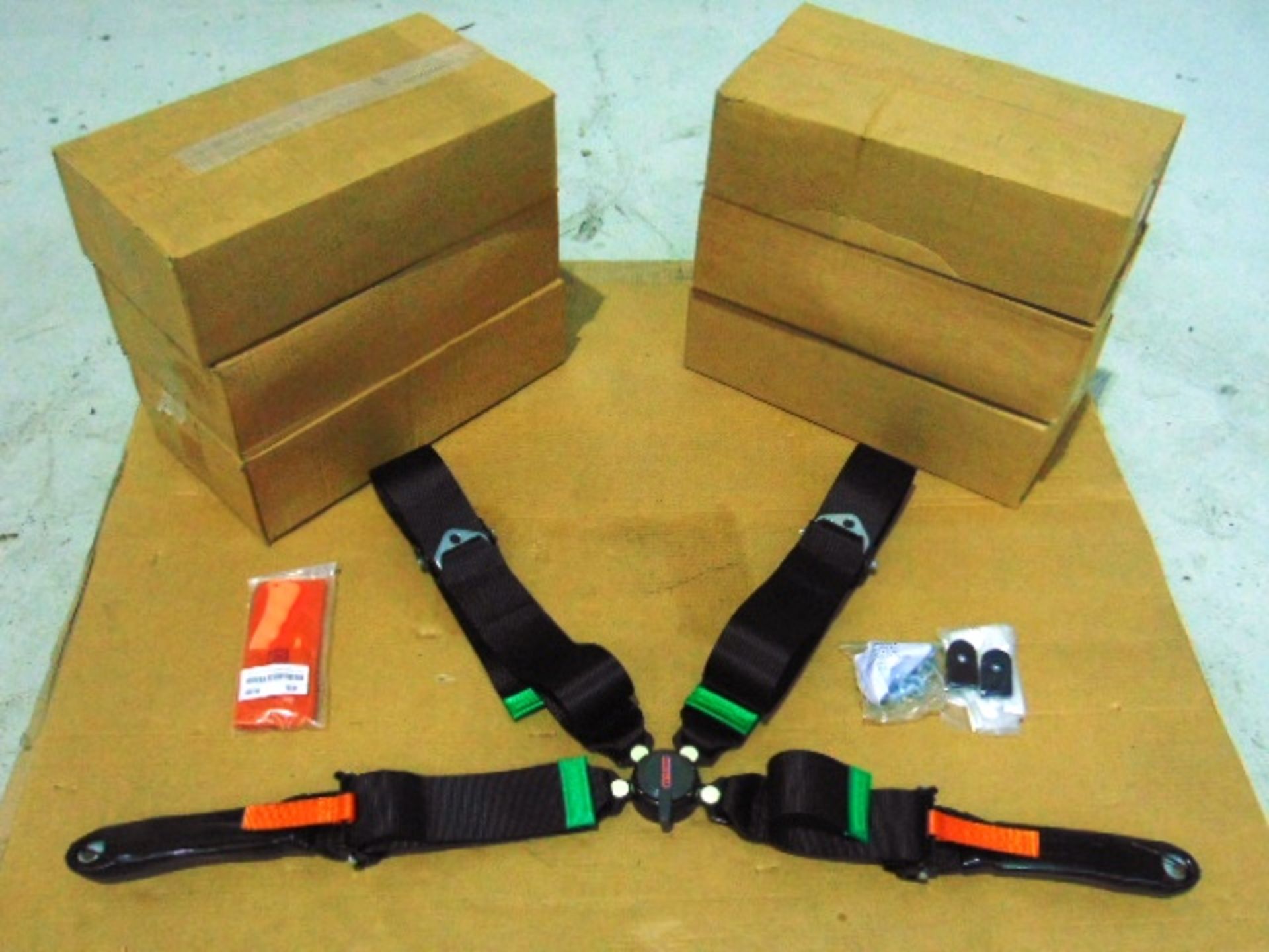 6 x Securon 720BL/V8 4 Point Driver / Co Driver Restraint Harnesses