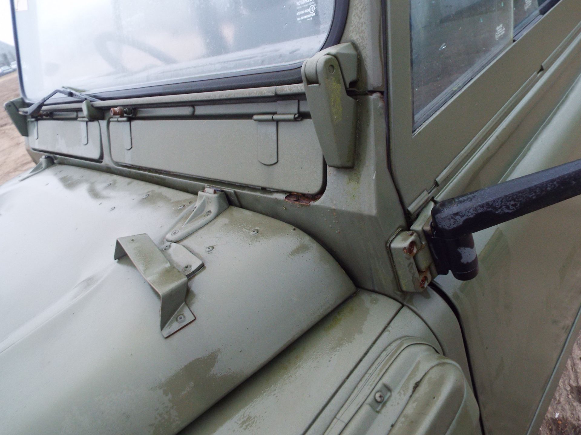 Military Specification Land Rover Wolf 90 Soft Top - Image 10 of 25