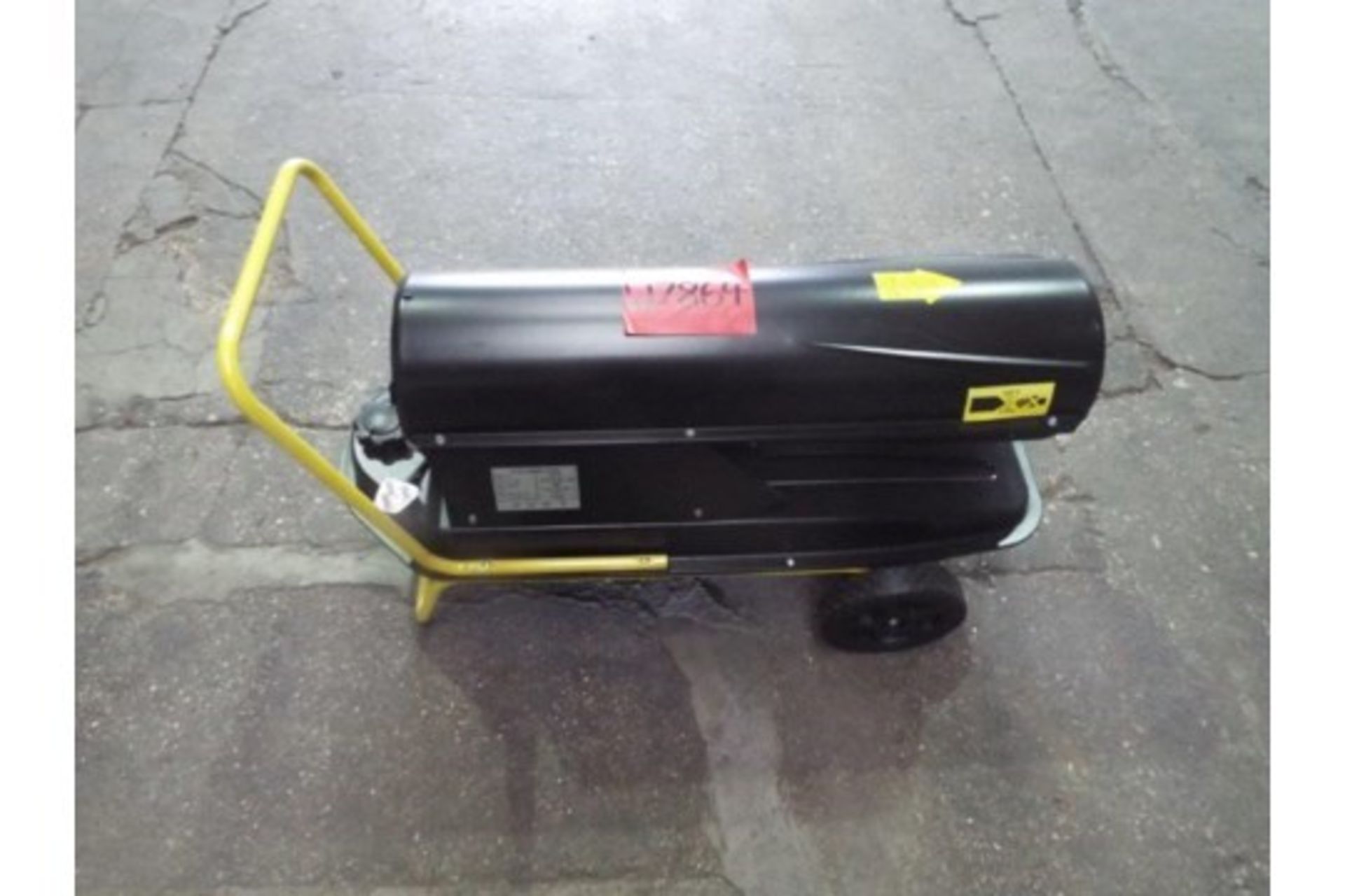 ** BRAND NEW ** XDFT-30 Diesel Space Heater - Image 5 of 10