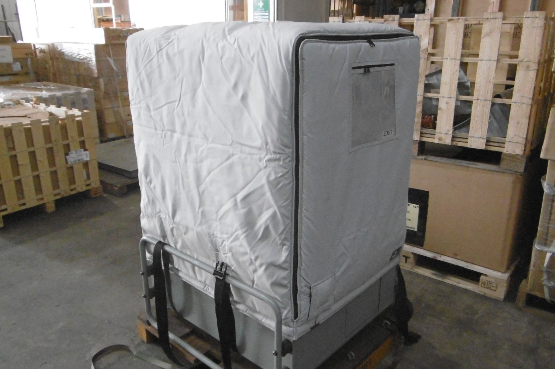 Unissued Aerotrim EC04 Collapsible Refrigeration Unit - Bild 3 aus 8