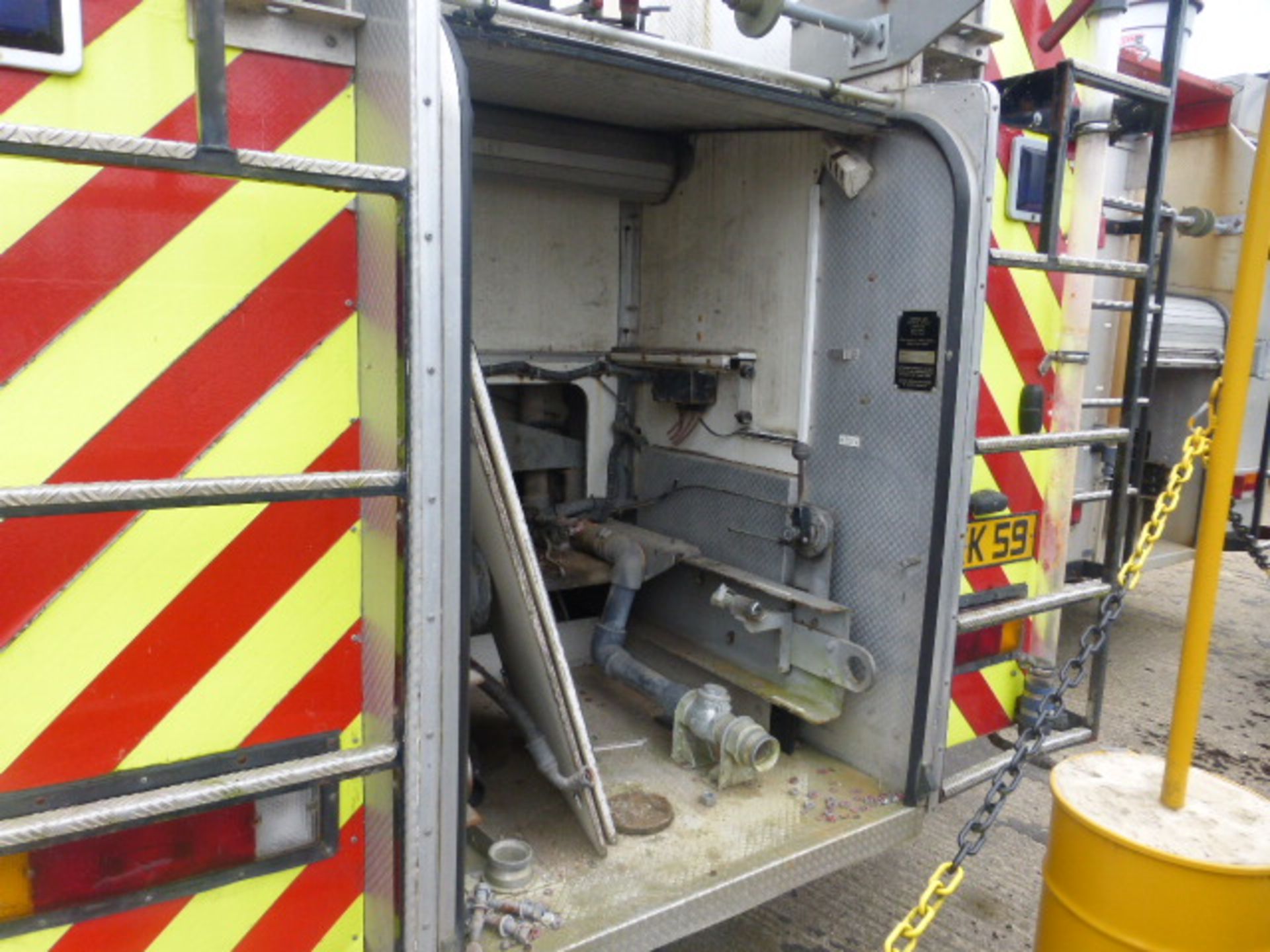 Volvo FL6-14 HCB-ANGUS Fire / Rescue vehicle Fire Engine - Image 3 of 7