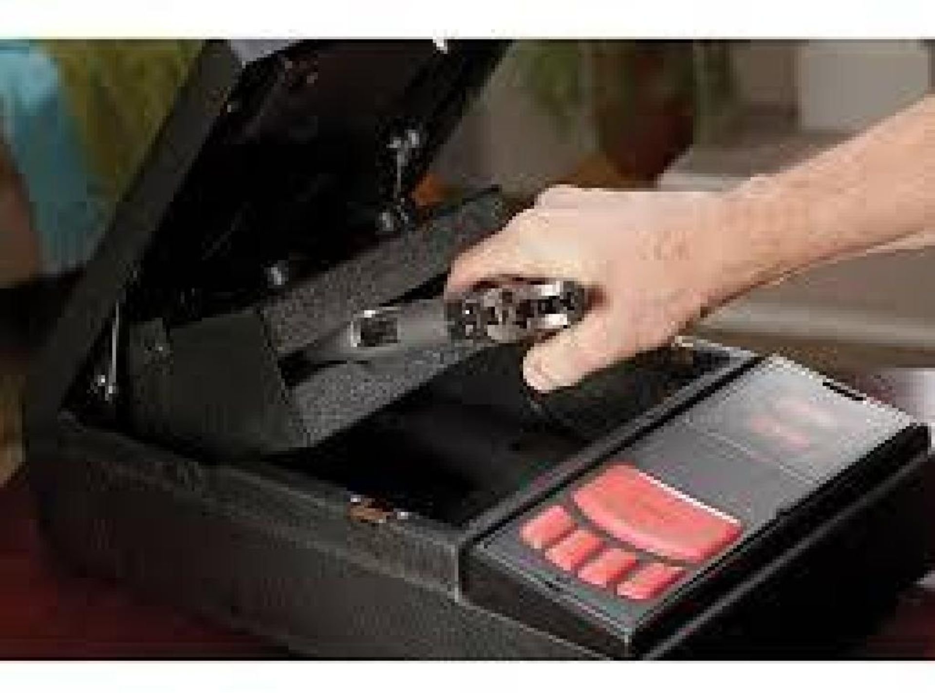 NEW! Hornady 98150 Rapid Pistol Safe RFID/Code/Key Entry 16ga Steel 15.5"x9"x3.5" Blk 0902559815