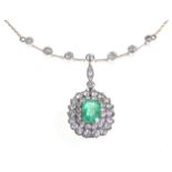 An exceptional early 20th Century Columbian emerald and diamond necklace
The central rectangular