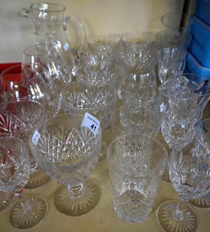 A mixed lot of assorted good quality Stuart crystal glassware.