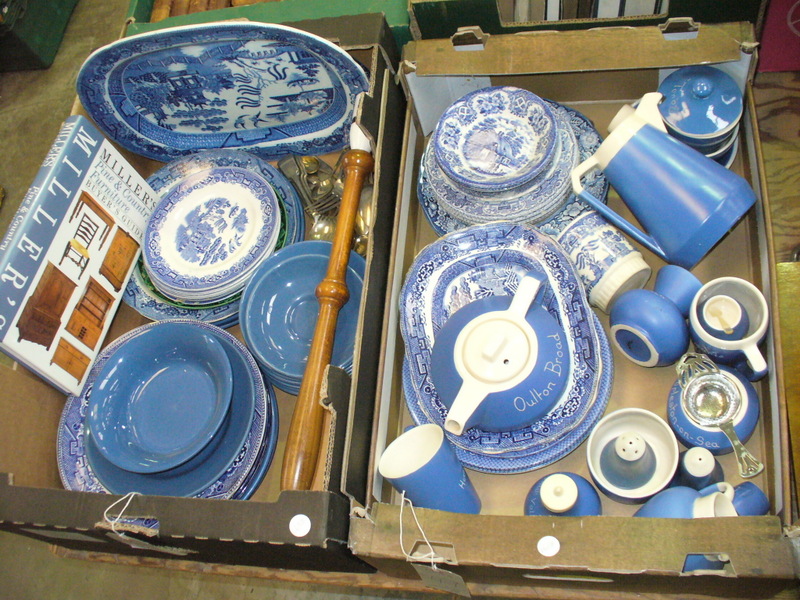 2 Boxes of blue and white wares including Torquay ware and willow pattern.