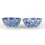 A pair of Chinese blue and white 'boys at play' bowls, late Qing Dynasty (1644-1912)
Each of