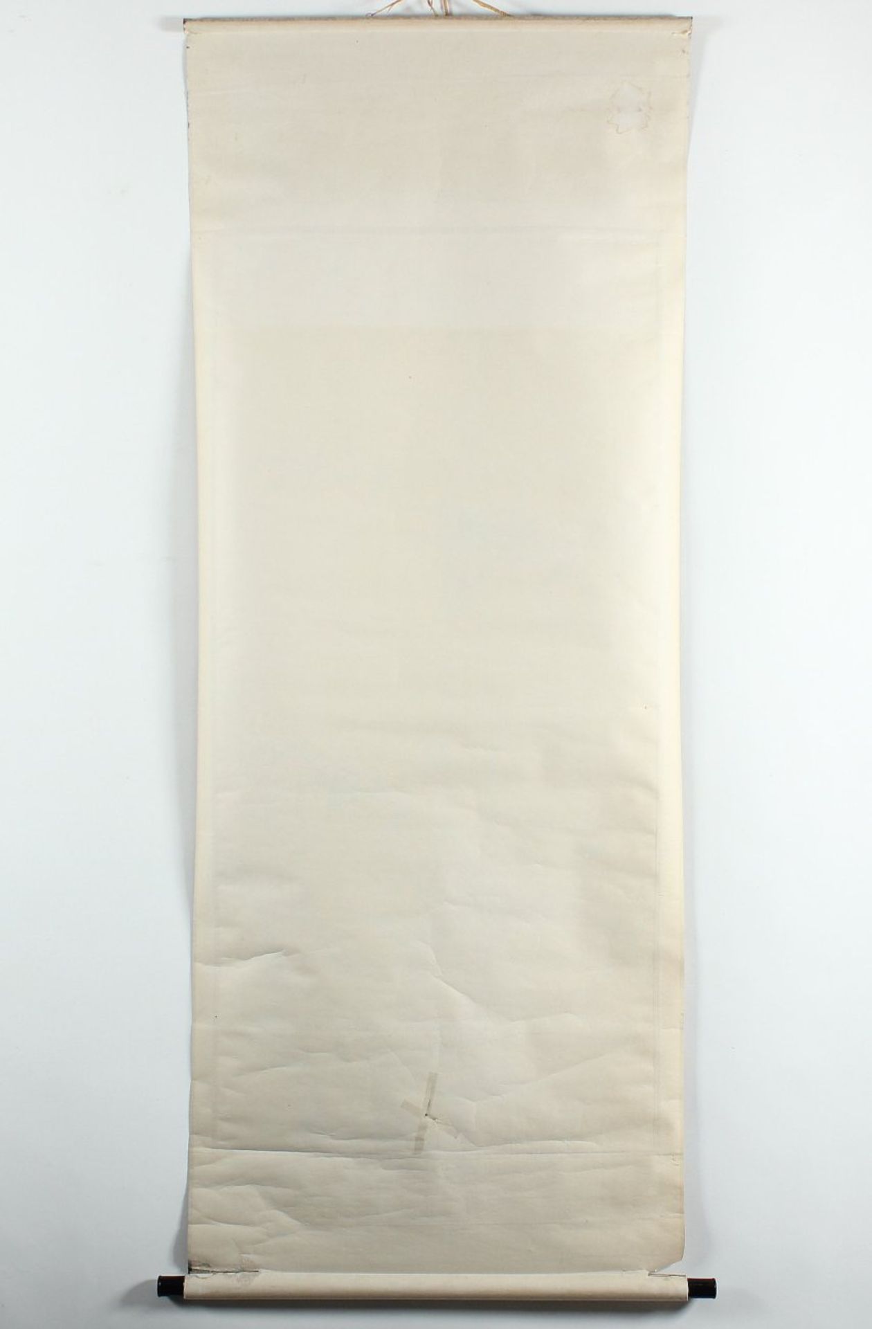 HÄNGEROLLE, Tusche auf Papier, "Bambus", Aufschrift und Siegel, 128 x 62, traditionell montiert, - Image 4 of 4