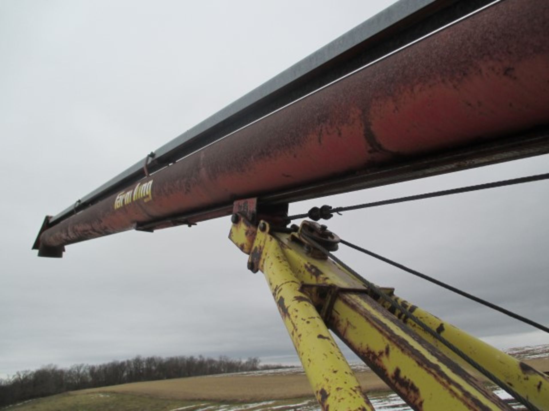 Farm King 8â€x40' auger on transport - Image 4 of 4