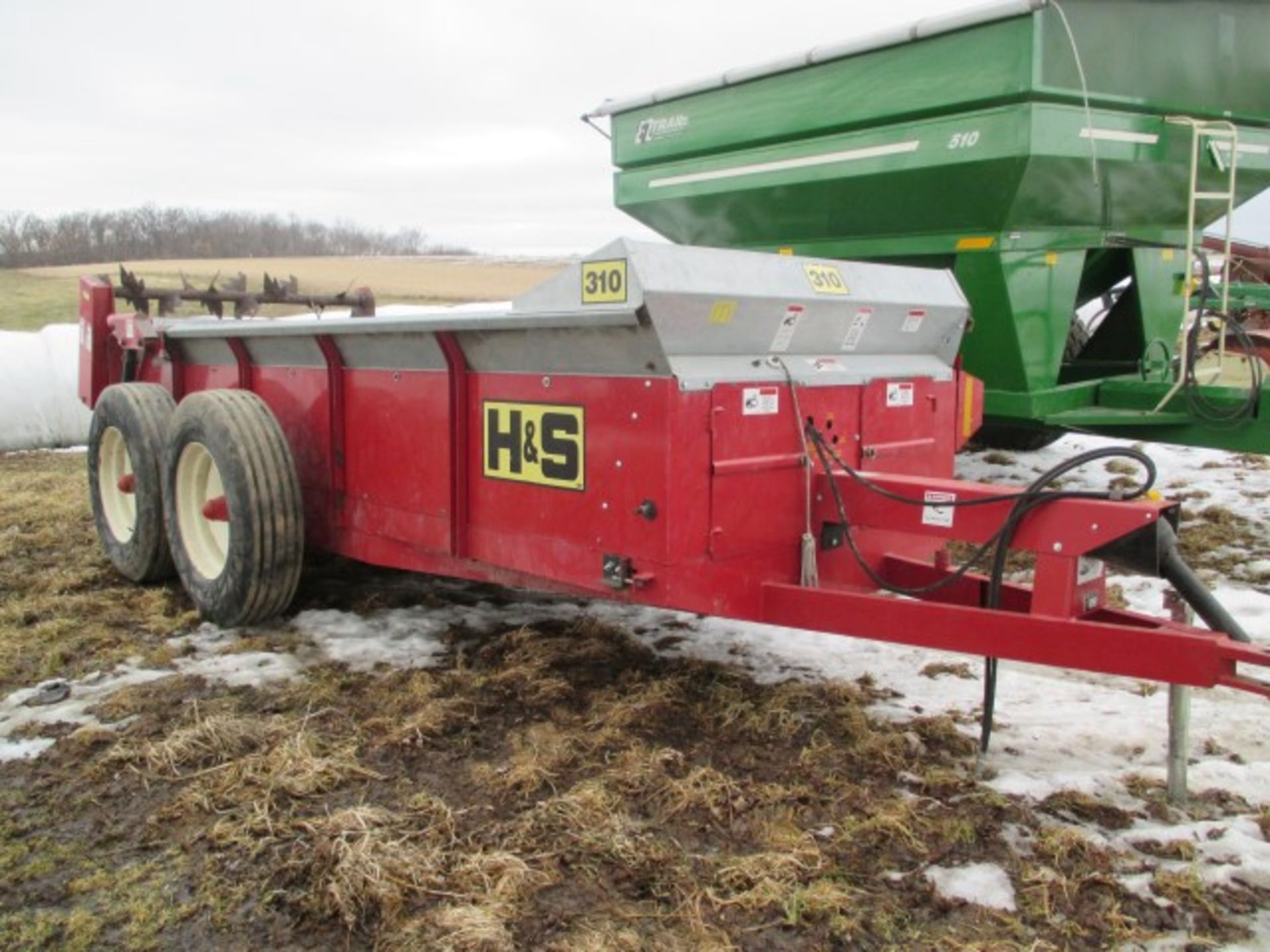 H&S 310 manure spreader w/hyd gate, SN:015051 - Image 2 of 4