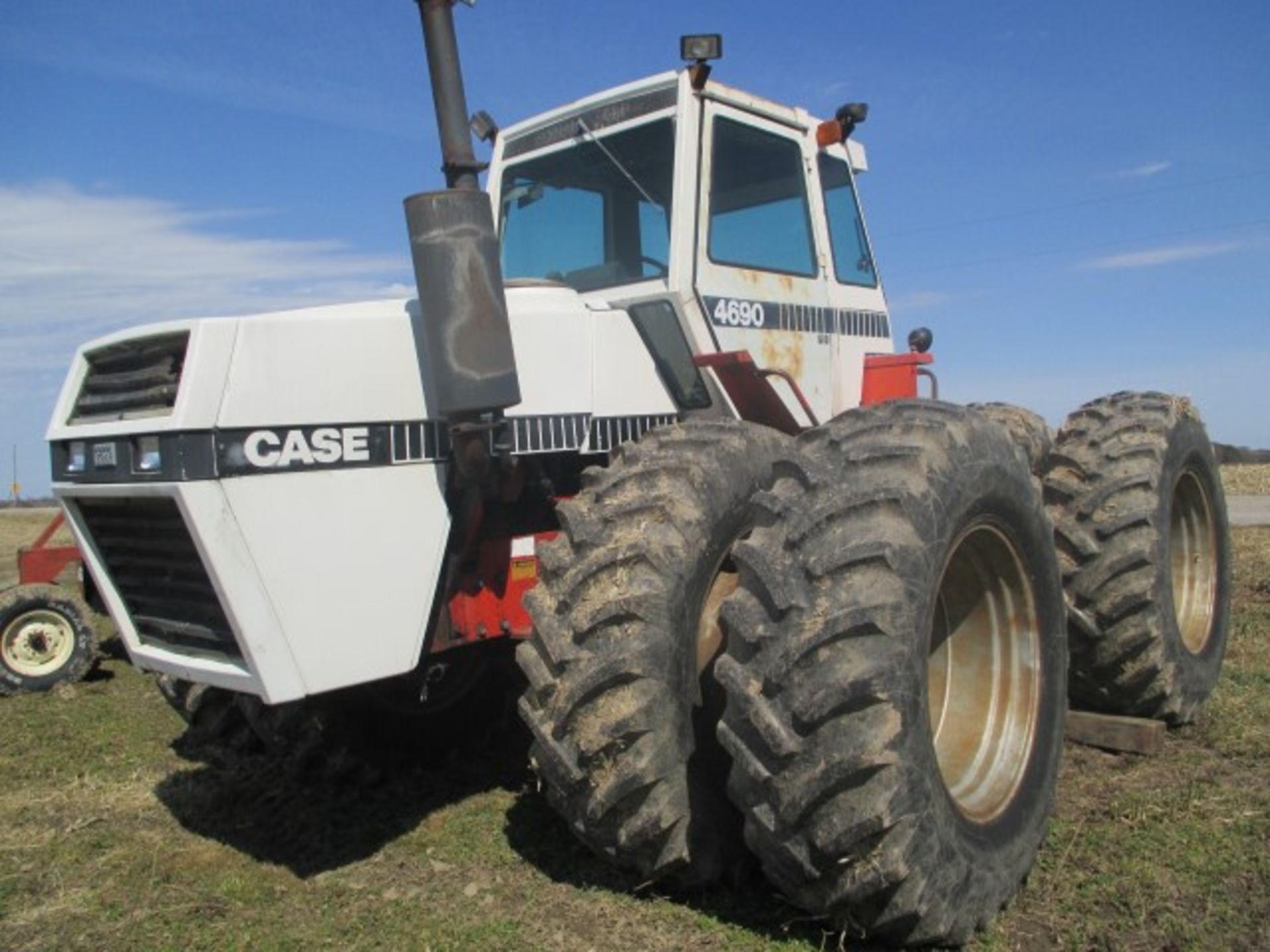 Case 4690, 4-wd, artic duals, 1000 pto, 3-pt, SN:1019835