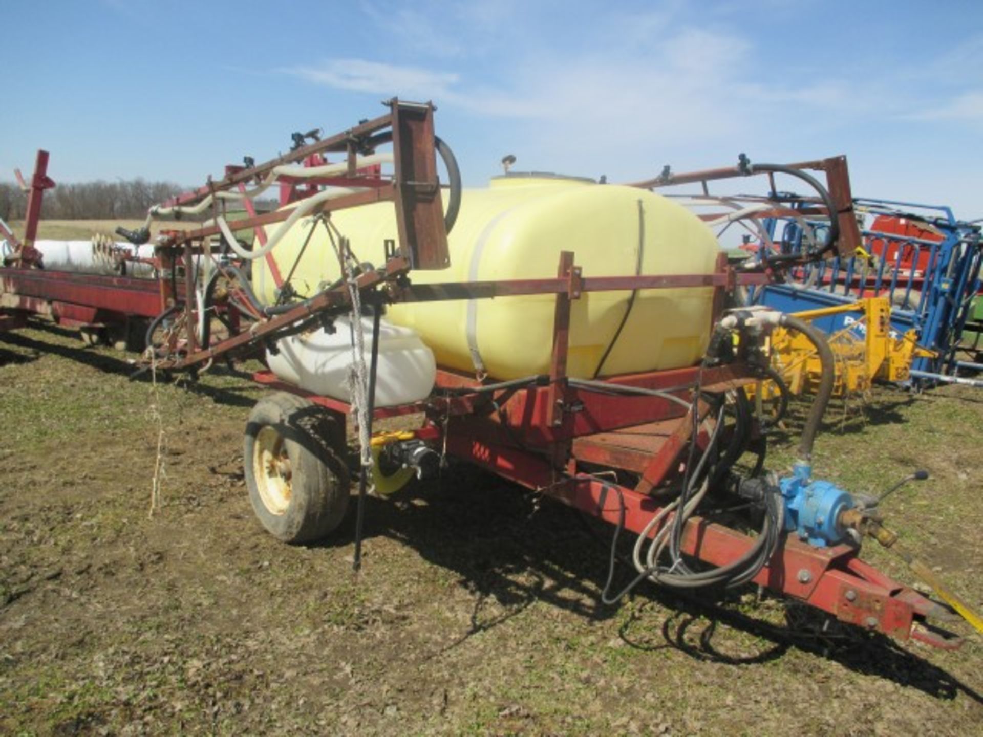 500-gal trailer type sprayer