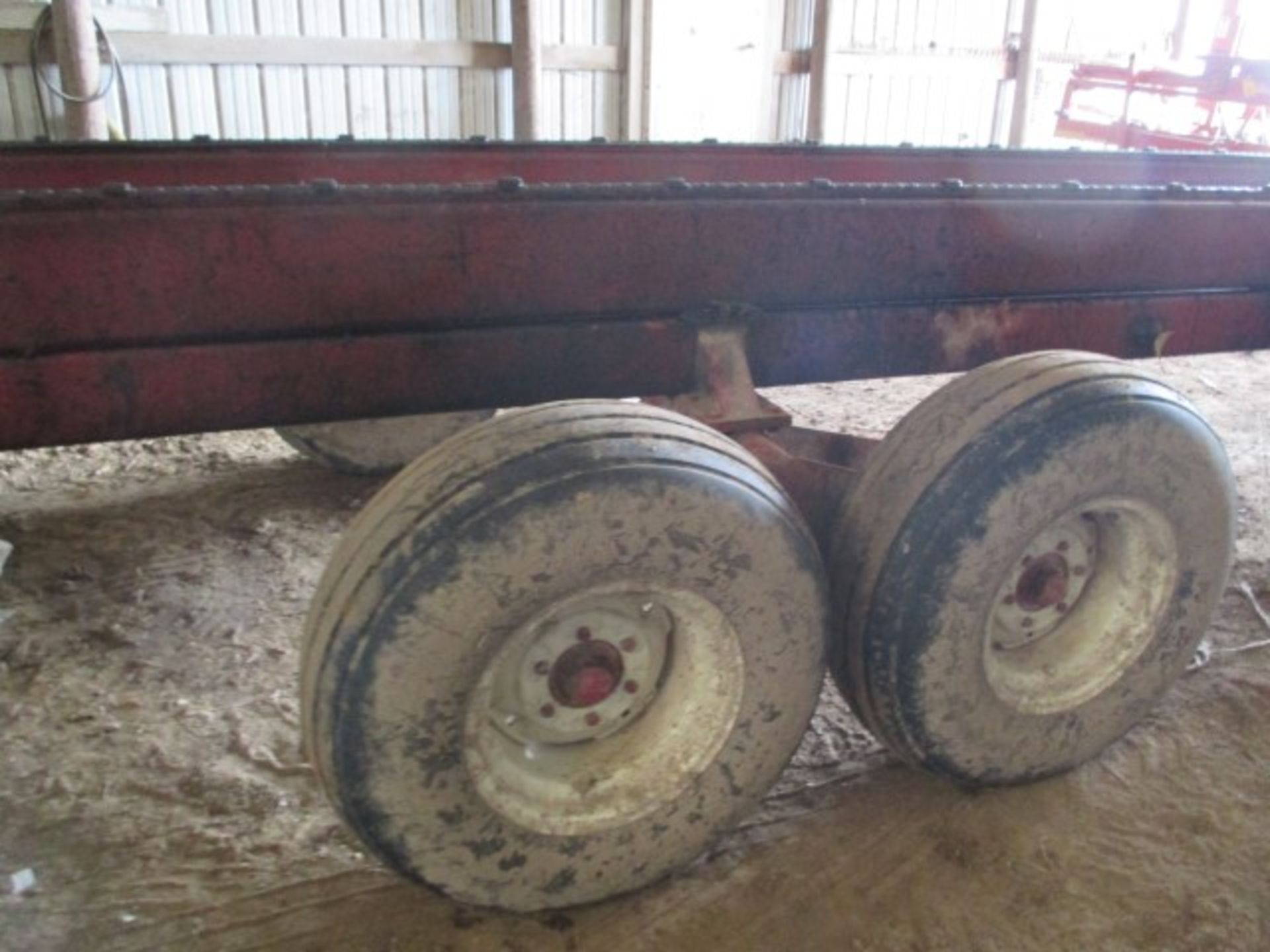 Hyd conveyor bale mower w/lift - Image 2 of 3