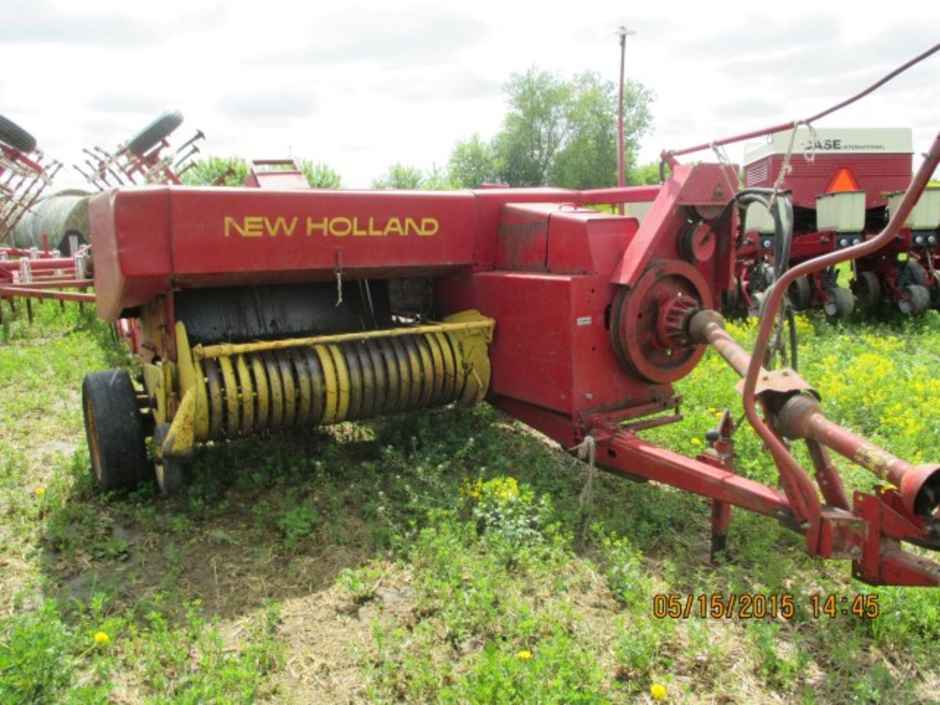 NH 276 square baler w/thrower, SN:293138