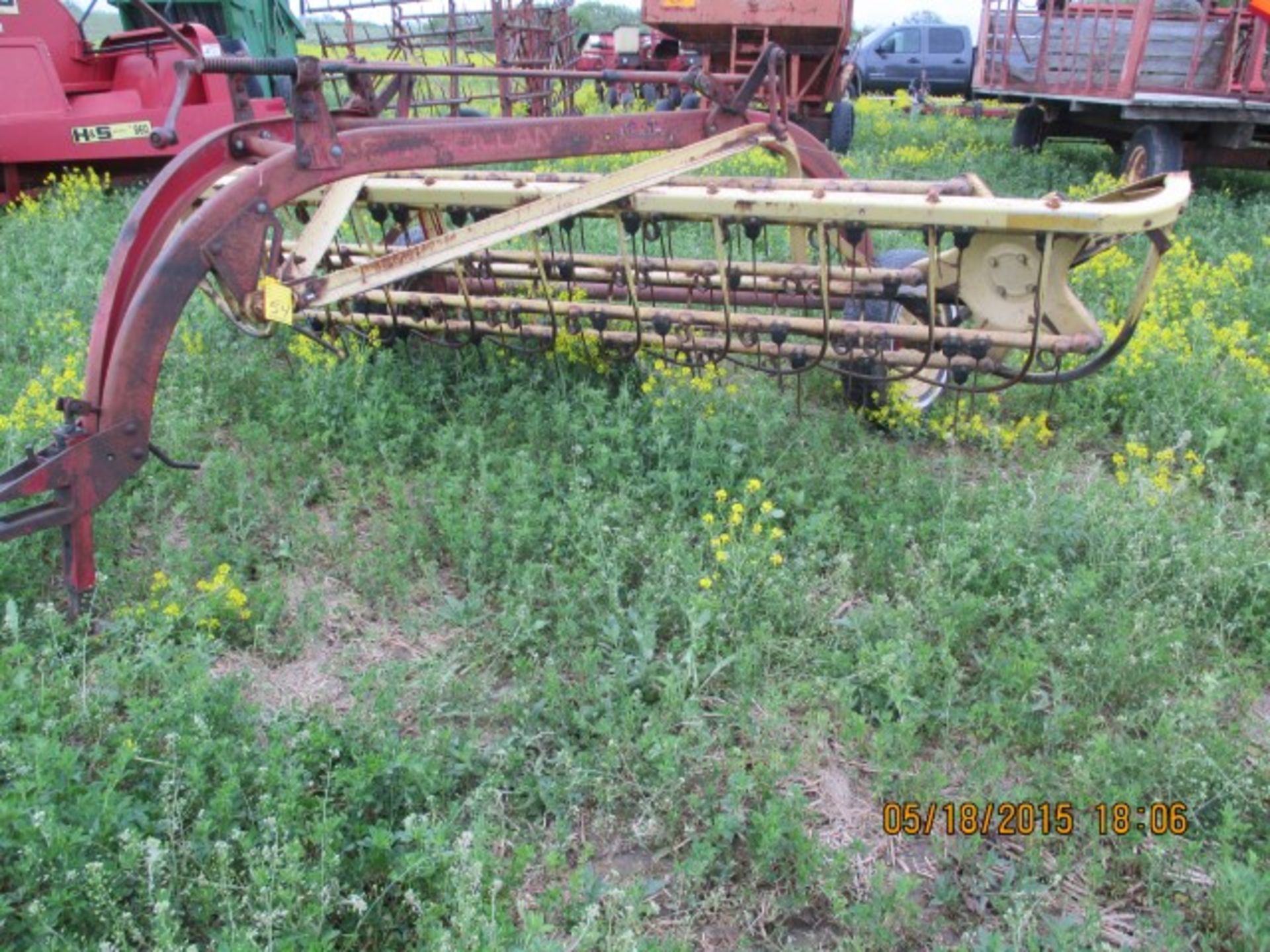 NH 256 hay rake, SN:217561