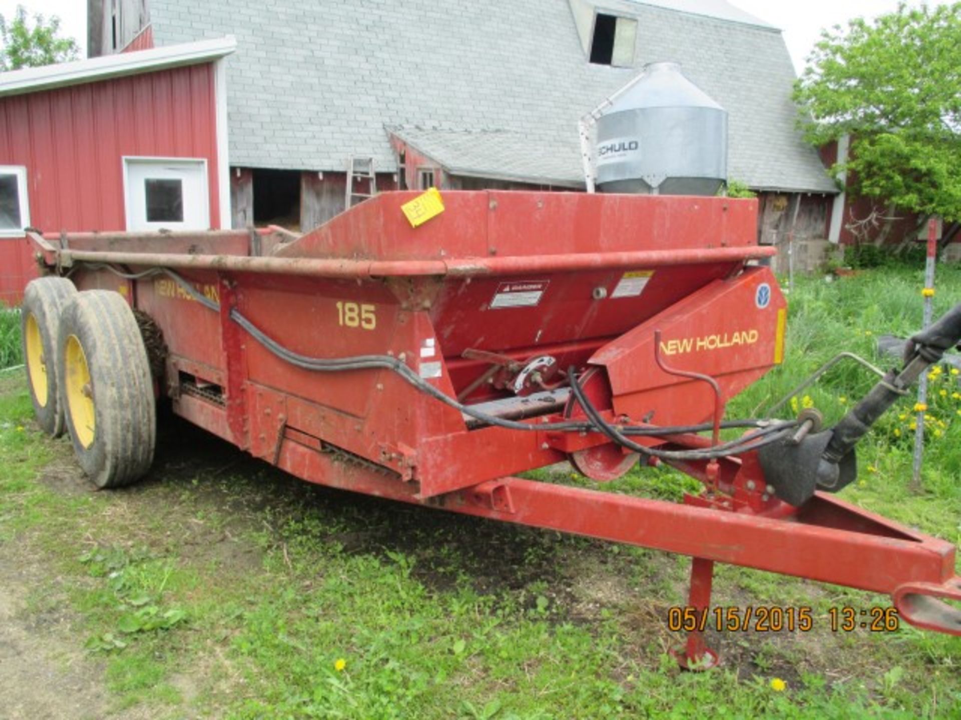 NH 185 tandem manure spreader, w/hyd gate, SN:215117