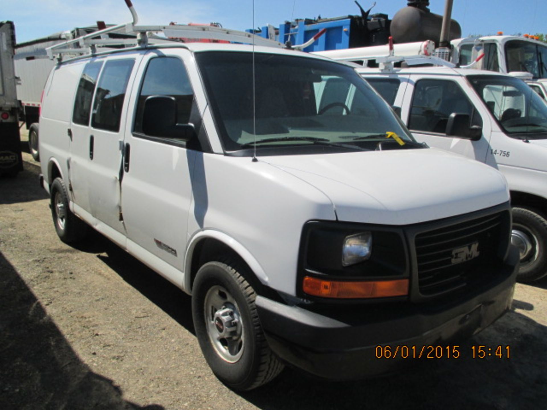 2003 GMC 3/4-ton cargo van, auto, gas, 286,380 miles, VIN:1GTGG25V331902831 - Image 4 of 21