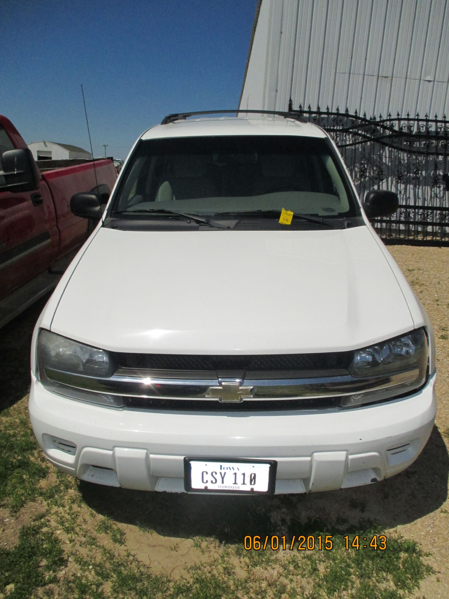 2008 Chev TrailBlazer LS, 225,666 miles, 4-dr, 4x4, broken driver window, VIN:1GNDT13S482178996 - Image 11 of 15