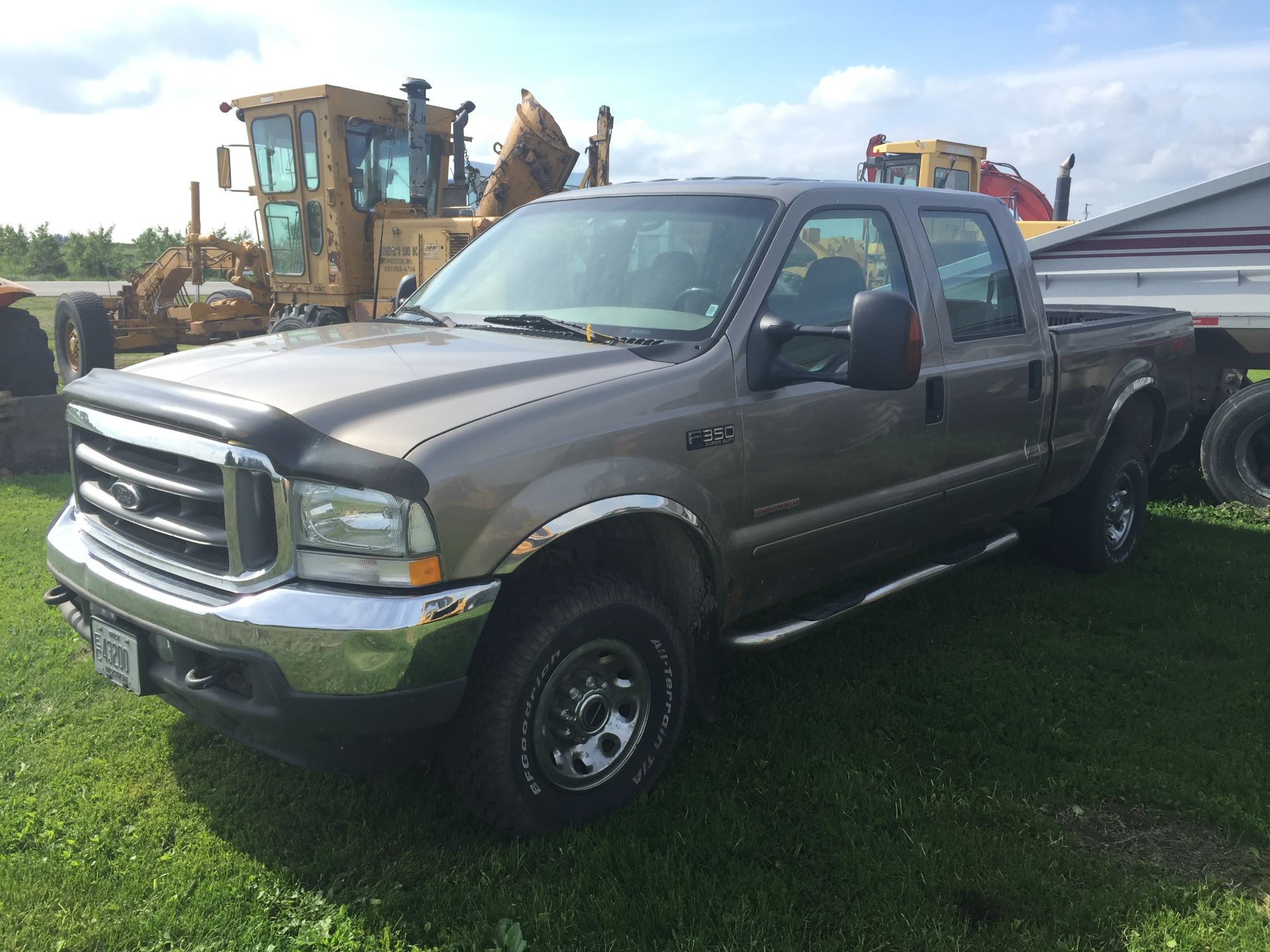 2003 Ford F350 Super Duty XLT Crew Cab 4x4 6.0 Diesel