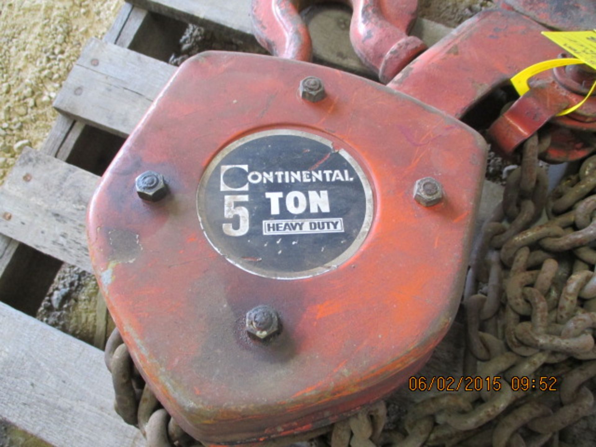 Continental 5-ton chain hoist - Image 2 of 2