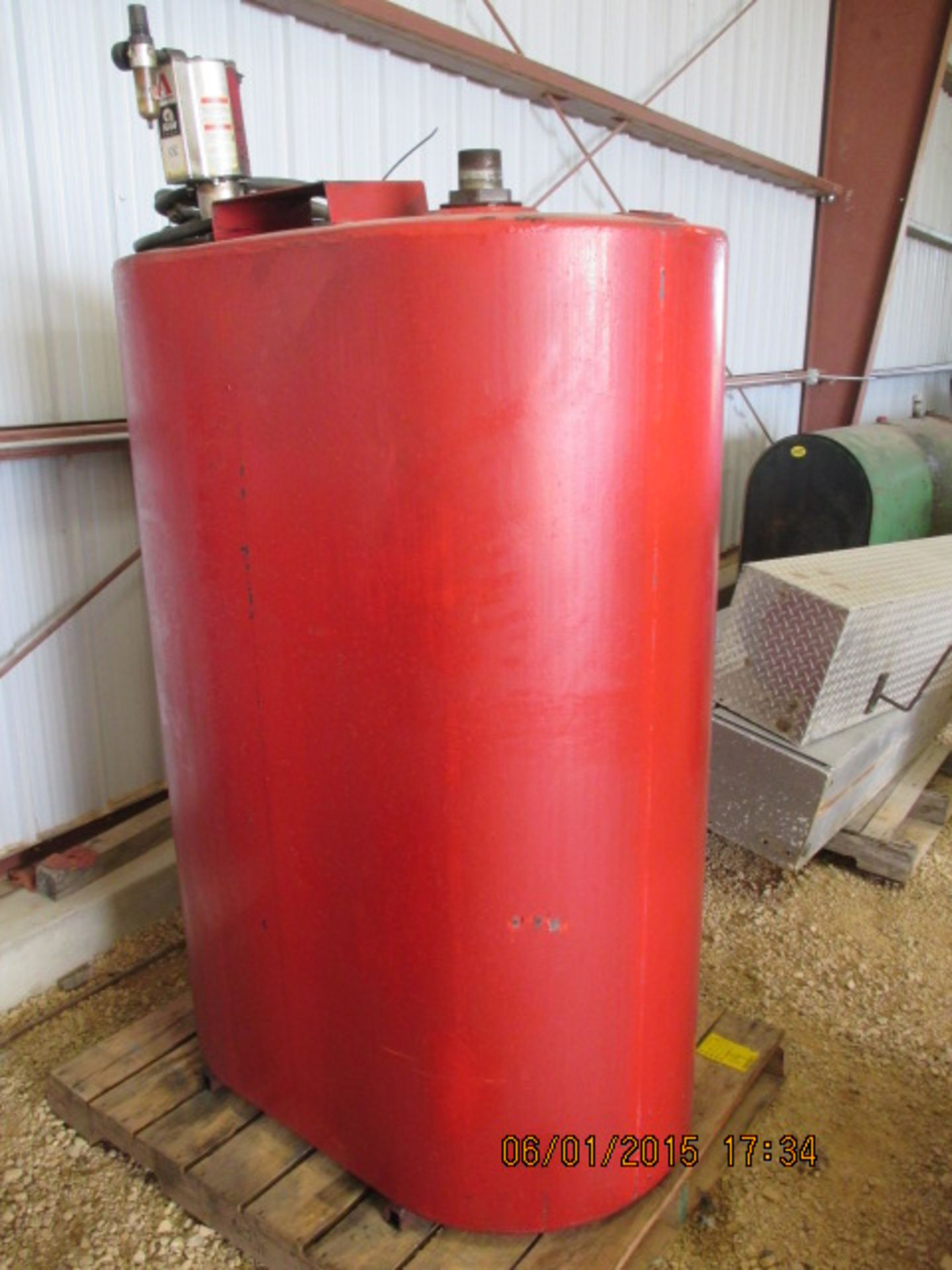 Oil barrel w/Ram pump