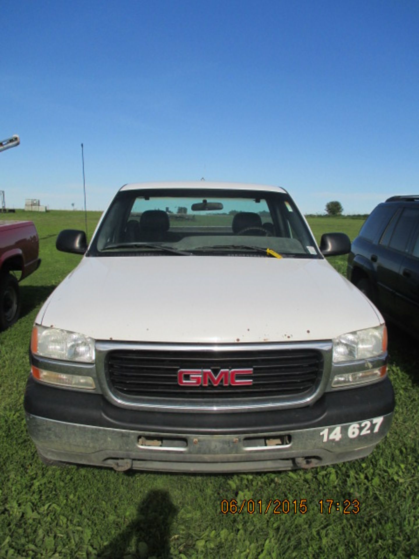 2000 GMC 2500, 4x4, reg cab, auto, 240,514 miles, VIN:1GTGK24U2YE273537 - Image 5 of 13