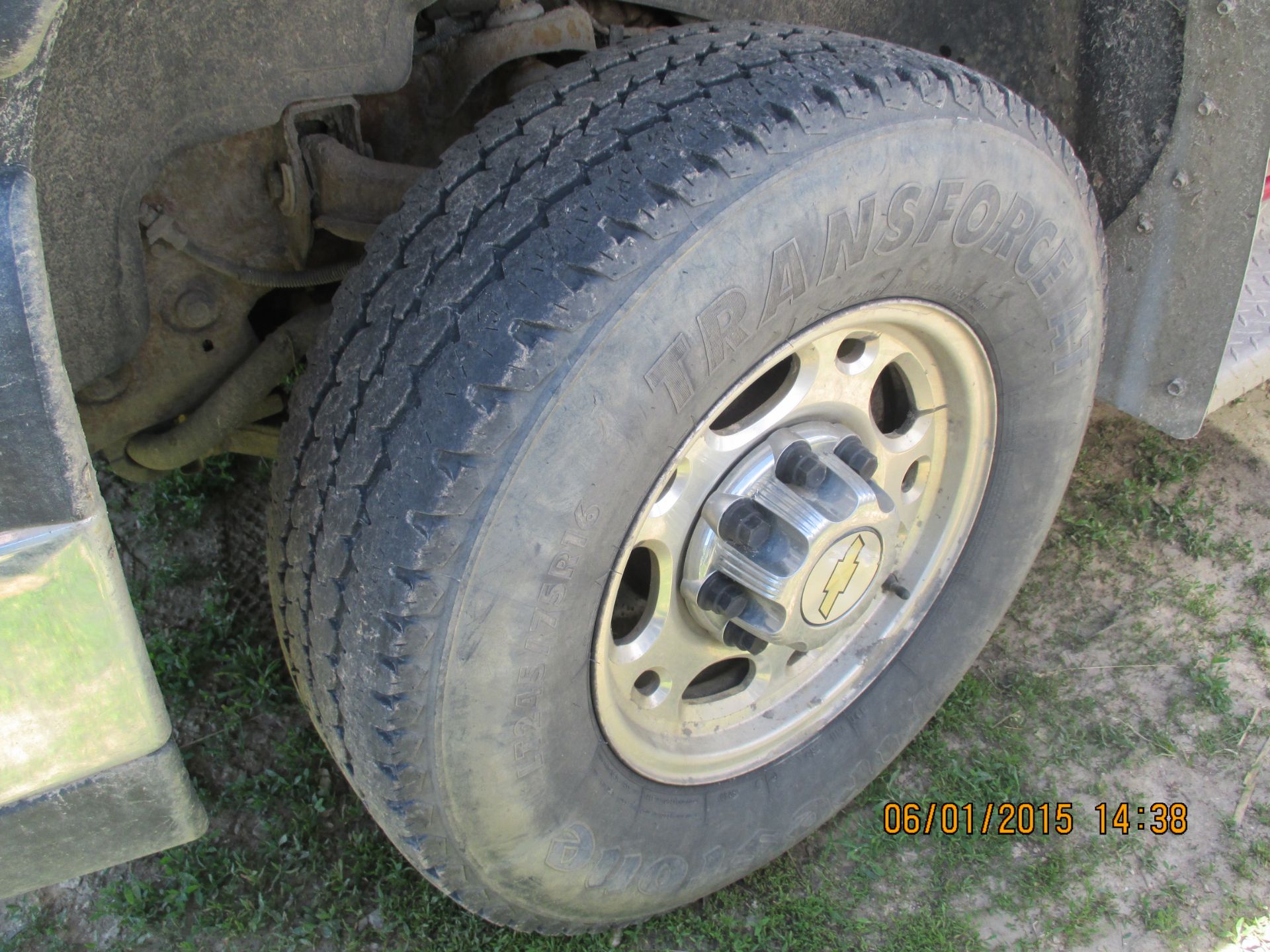 2007 Chev 2500 HD, reg cab, 4x4, w/lift gate, 253,744 miles, VIN:1GCHK24U47E197693 - Image 6 of 18