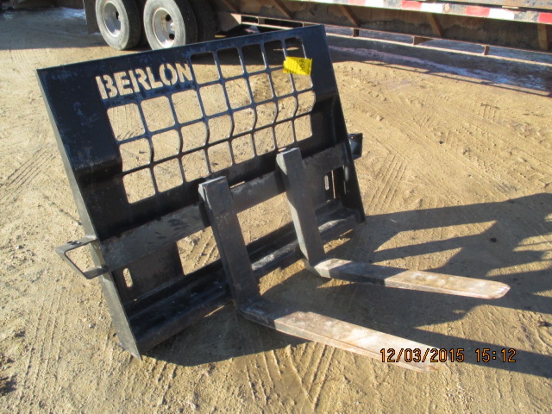 Berlon pallet forks