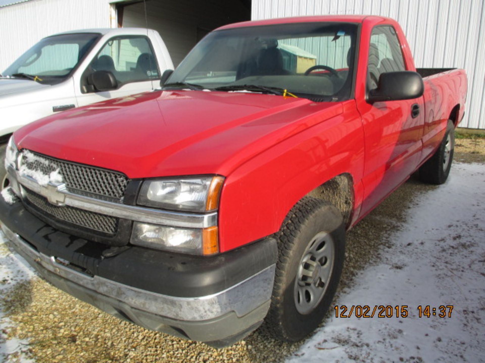 TITLE-2005 Chev K15903, reg cab, 4x4, auto, 183,806 miles (unverified), red, VIN: