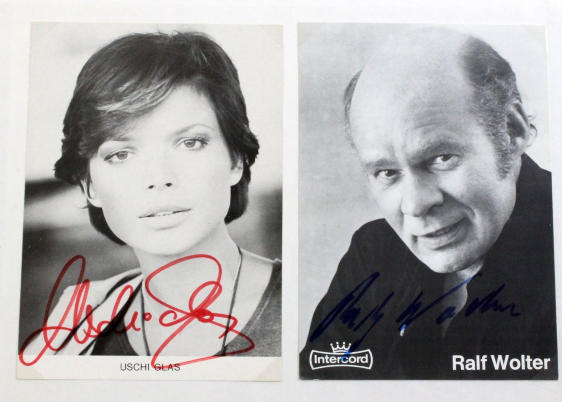 Autographensammlung Schauspieler 30er bis 80er Jahrez. B. Roger Moore, Uschi Glas, R. Wolter, L. - Bild 3 aus 3