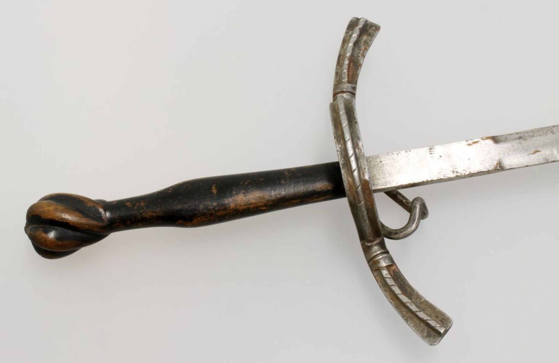 Stoßschwert / BohrschwertHergestellt im 19. Jh. unter Verwendung älterer Teile. Zweischneidige - Bild 4 aus 6