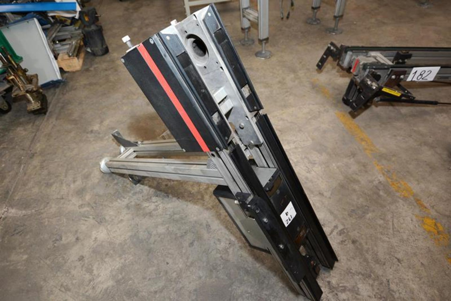 Equipment: Conveyor, conveyor simple. Brand: Bosch. Model: N/A. Year: N/A. Serial Number: N/A. - Image 9 of 13