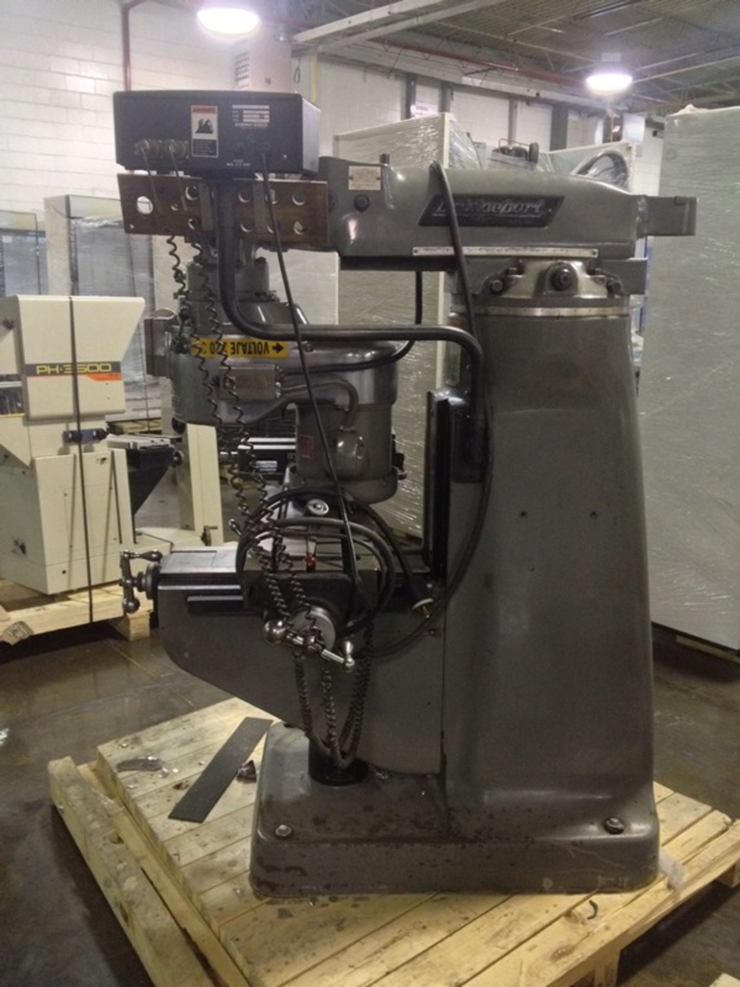 2HP Milling Machine, Brand: Bridgeport, Series: 2J 123204-2. Condition: Good, Location: Cd. Juarez - Image 6 of 20