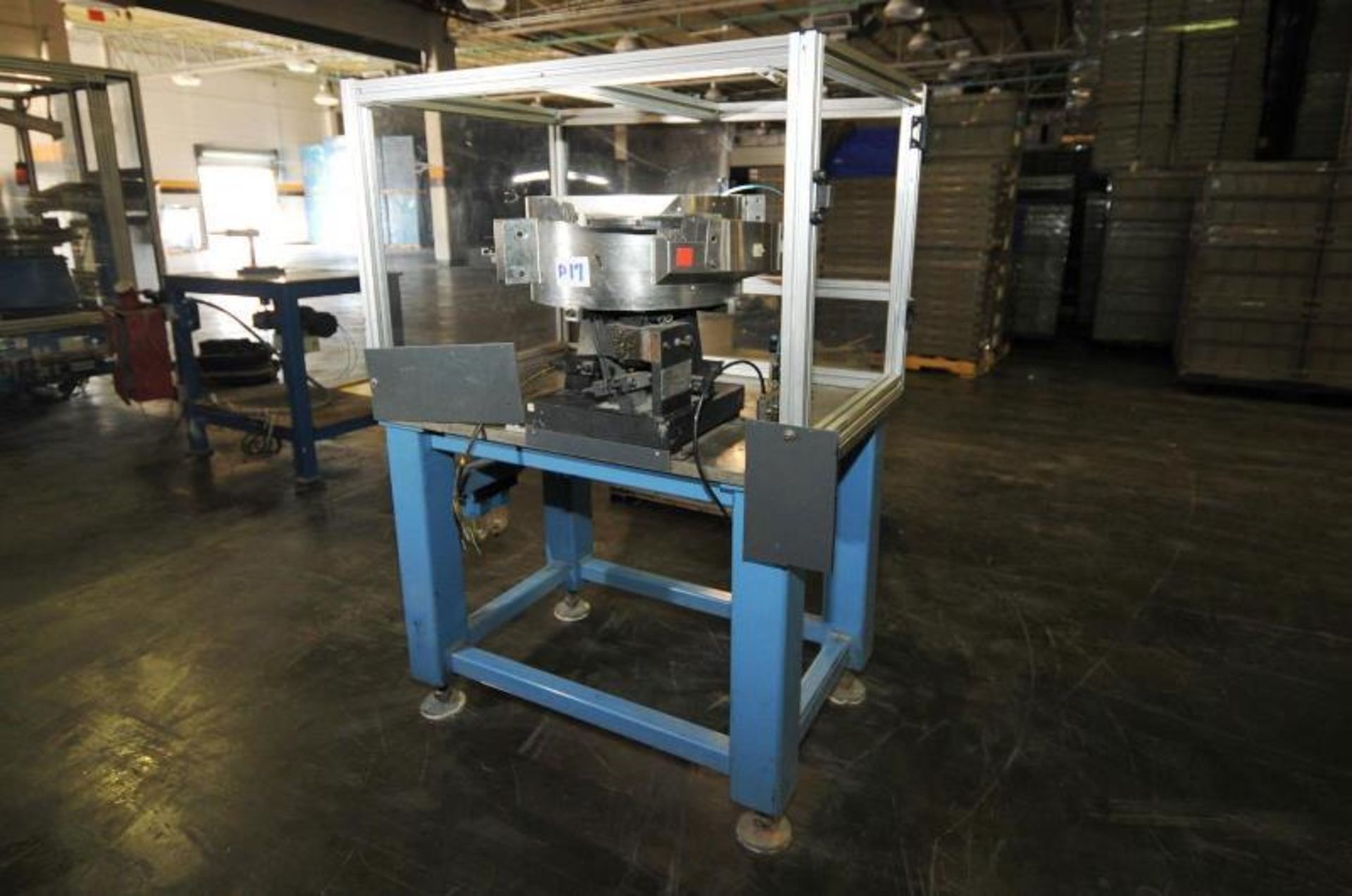 workstation, usage: assembly feeder, brand: n/a, condition: medium. Location: Cd. Juarez or El - Image 4 of 12