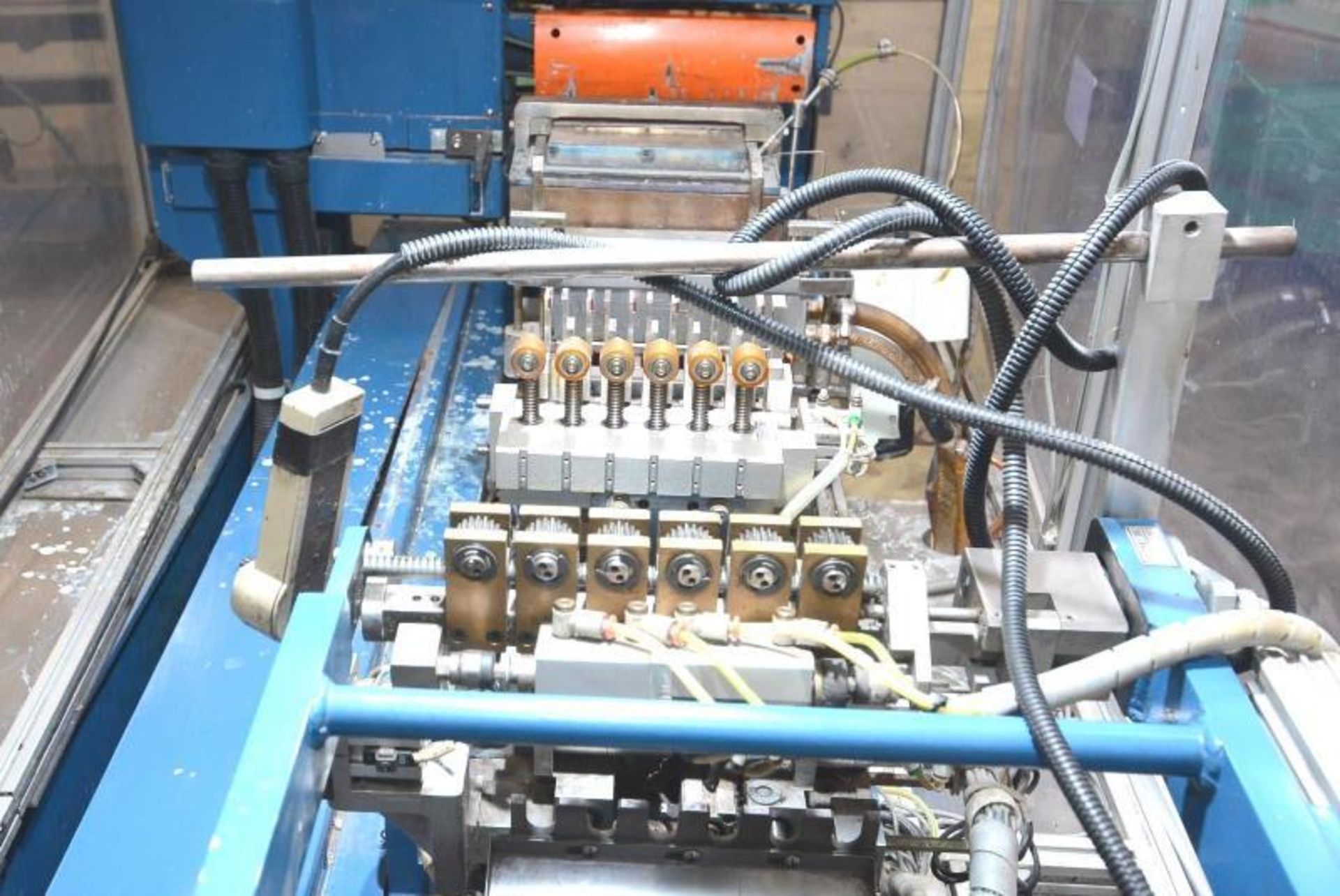 Winding machine. Brand: Nittoku Engineering. Model: VTL180-6. Year: N/A. Serial Number: 81432. - Image 16 of 27