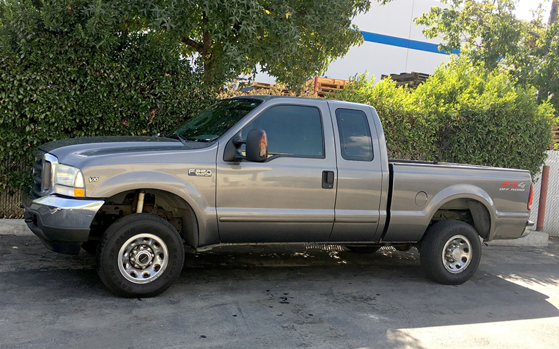 2003 FORD 250 SUPER DUTY LARIAT SUPER CAB 6.8L V10EFI PICKUP TRUCK