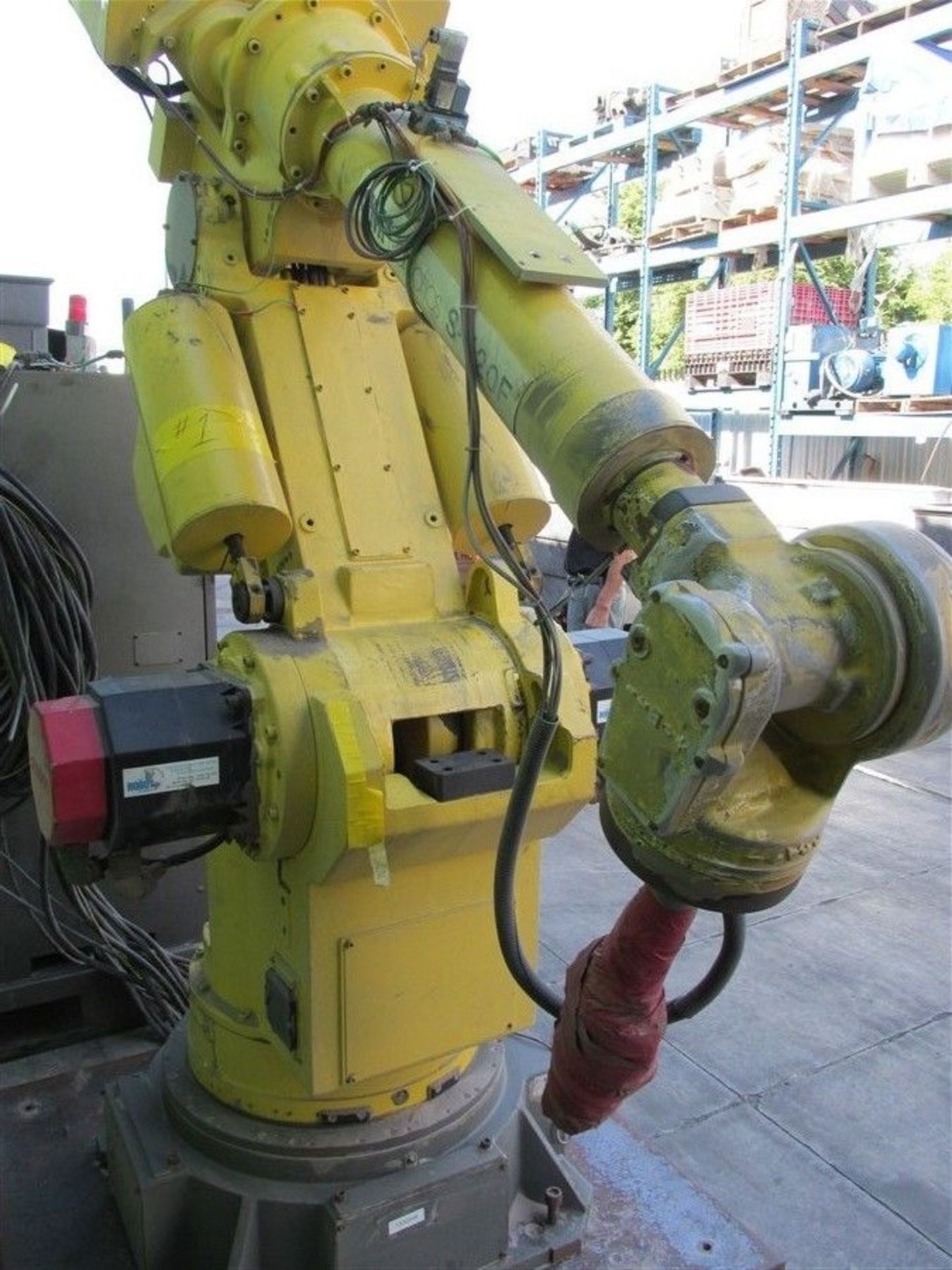 GM FANUC ROBOTICS S-420F A05B-1302-?B202 DRILLING ROUTING ROBOT w/ CONTROL R89403262 - Image 2 of 11