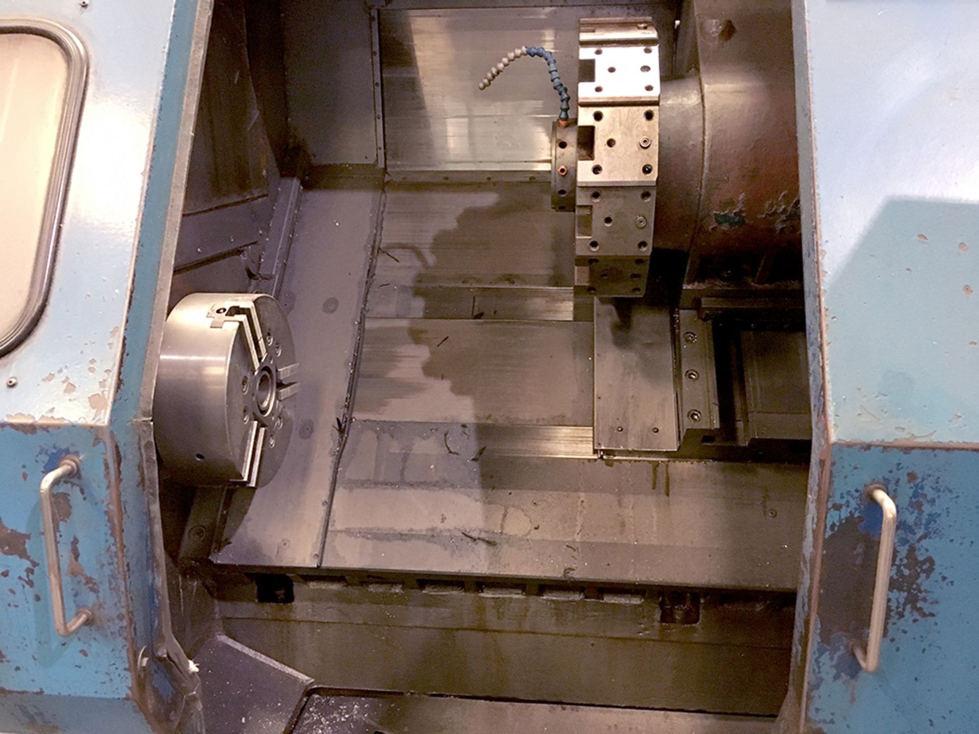 FEMCO WNCL 35/60 CNC LATHE TURNING CENTER w/ FANUC CONTROL + CHIP CONVEYOR - Image 5 of 13