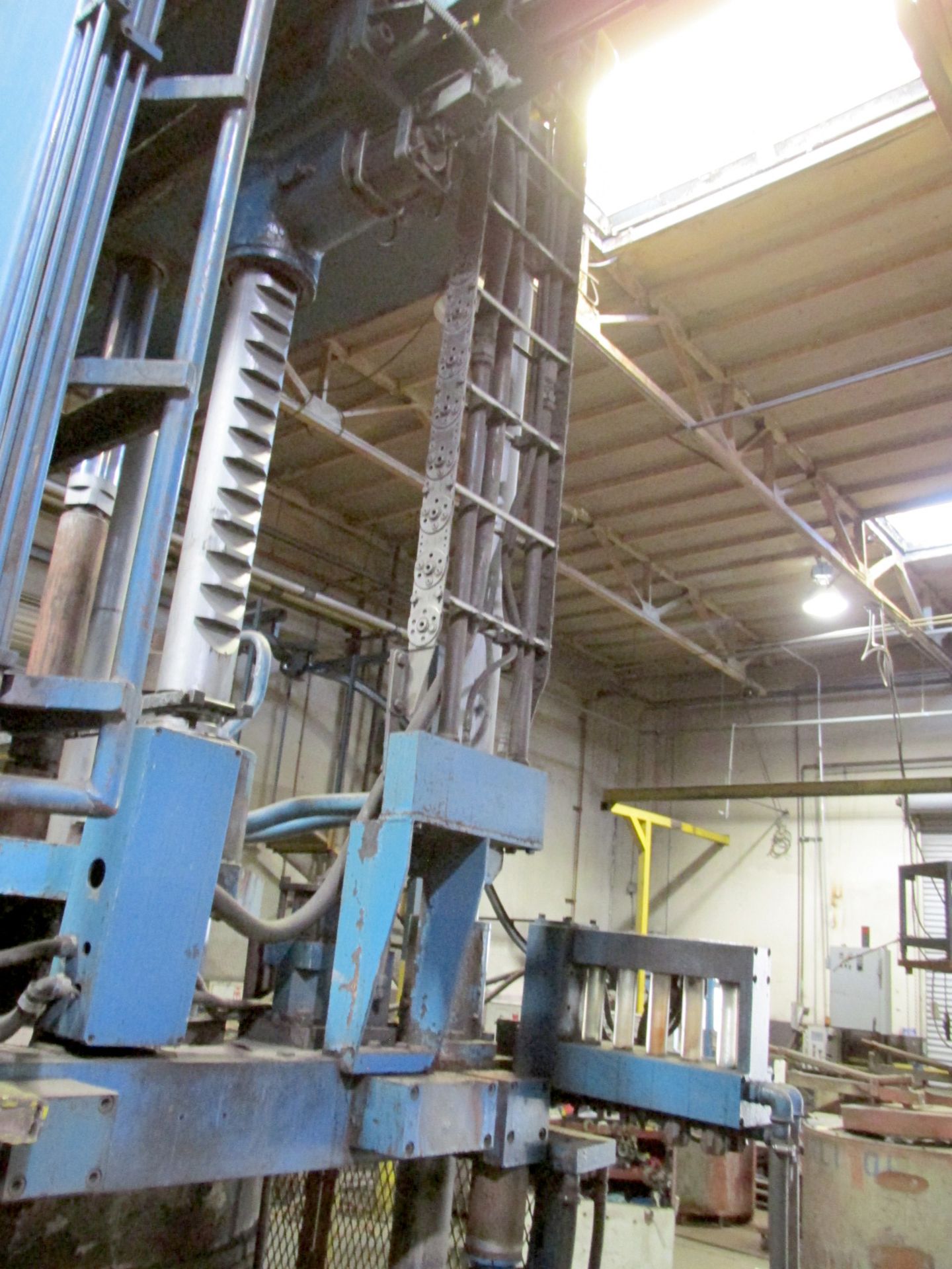 CPC INC 1101 THREE BEAM FOUR COLUMN 80 TON HYDRAULIC PRESS - Image 3 of 7